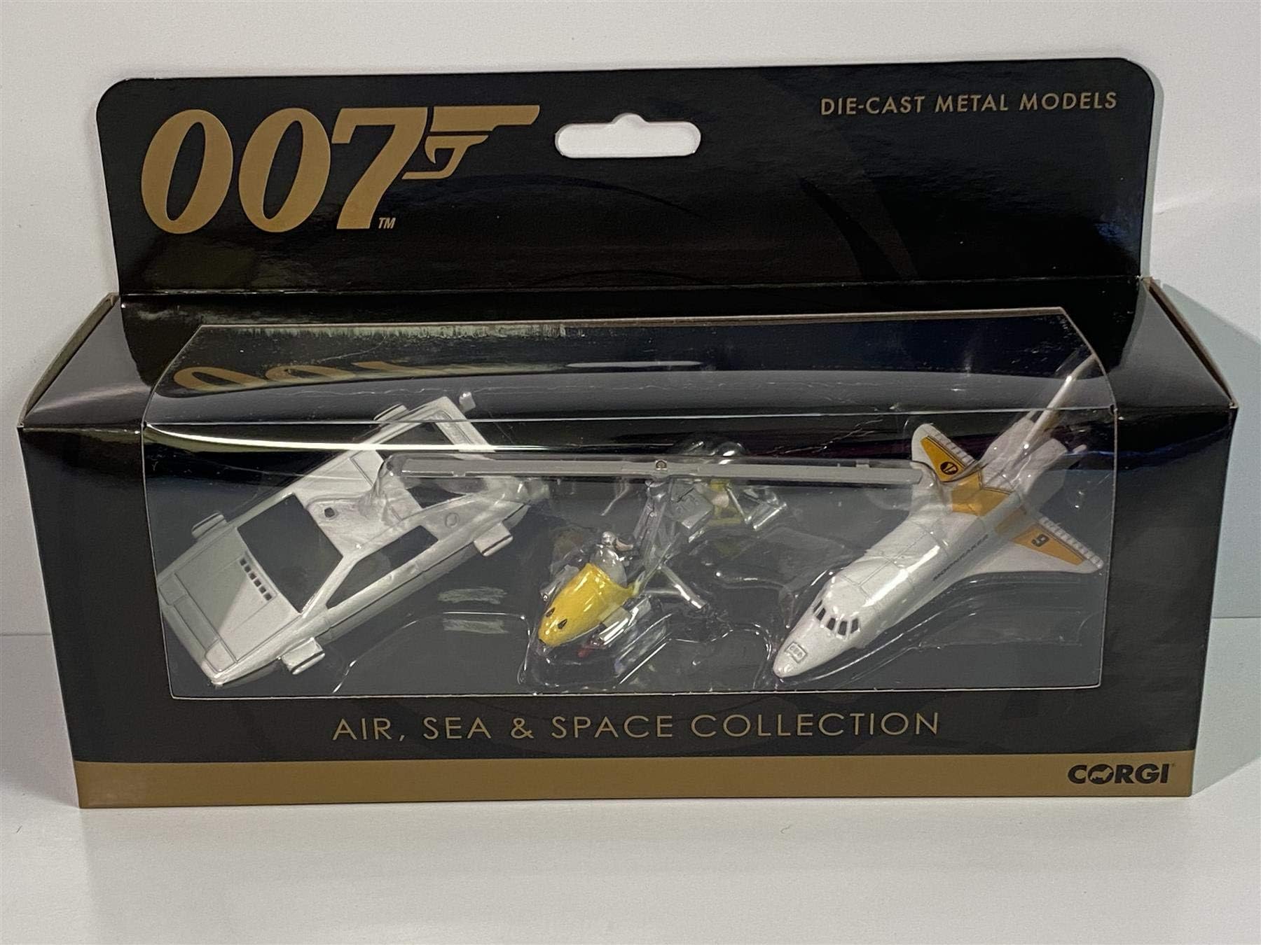 Corgi Diecast Model Cars - TY99283 James Bond Air, Sea & Space Collection - Fit The Box Pre-Built Model Vehicles Toy, Classic Metal Die Cast Collectible, Auto Toys Models for Adults - Black