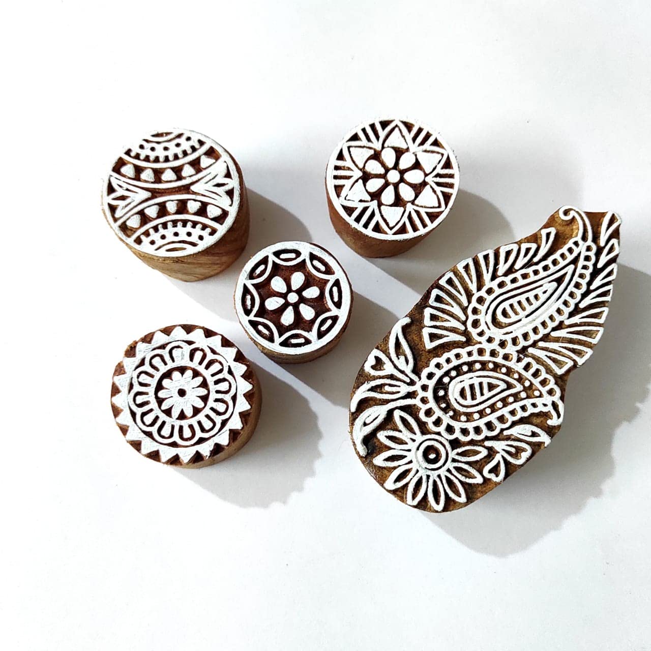See full amazon price history chart for A.Blocks Arts woodenprinting Block Set of 4 pcs. (Size ~ 1.5 to 3.5 inch) A.Blocks Arts woodenprinting Block Set of 4 pcs. (Size ~ 1.5 to 3.5 inch) (B0C3RDC95F) Amazon Price History, Amazon Price Tracker