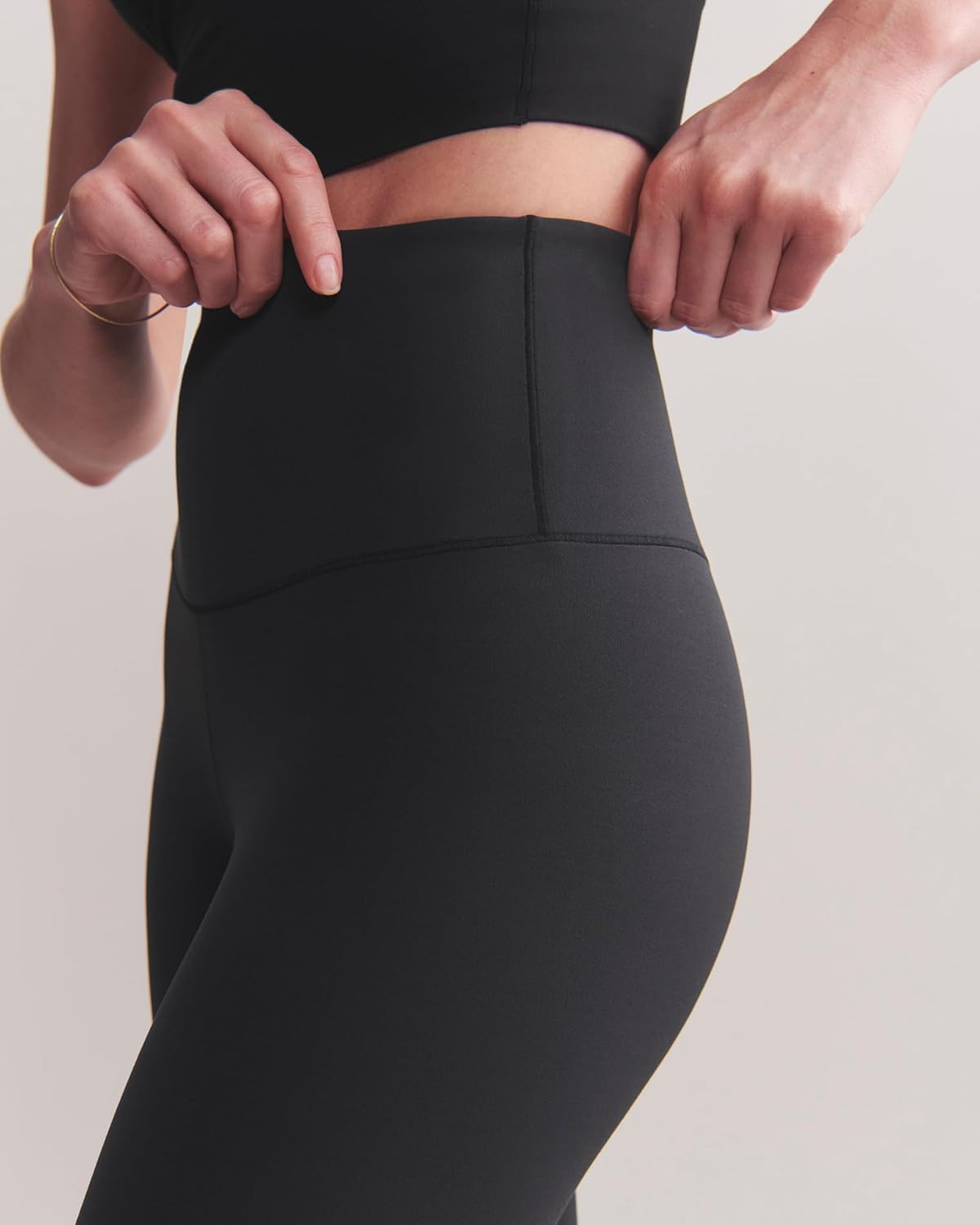 Rhone Women's Leggings - Revive 7/8 Workout Leggings for Women - Ultrasoft Yoga Pants - Breathable, 4-Way Stretch Fabric - Image 6