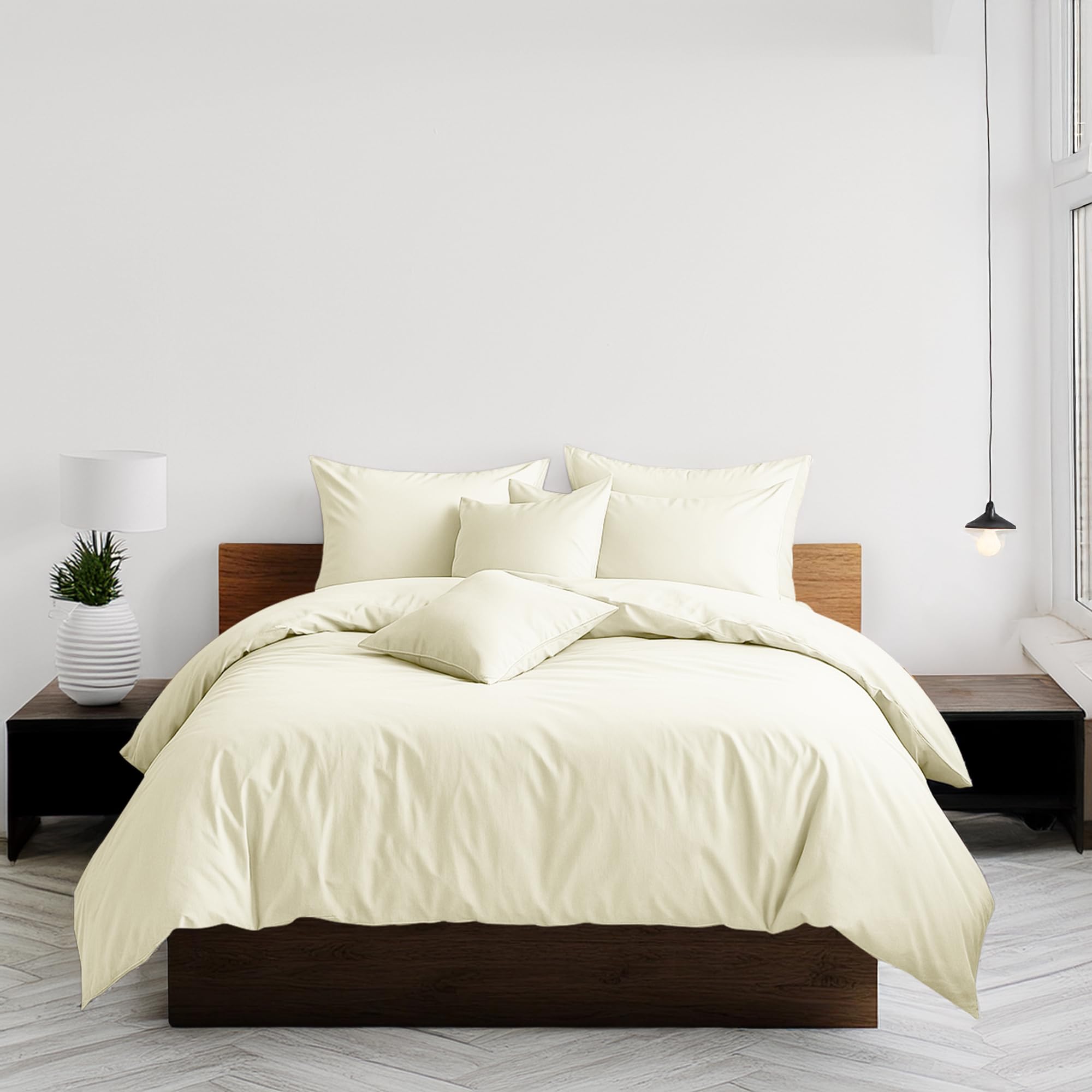 Snug City Polycotton Duvet Cover and Pillowcase Set - Cream - Super King