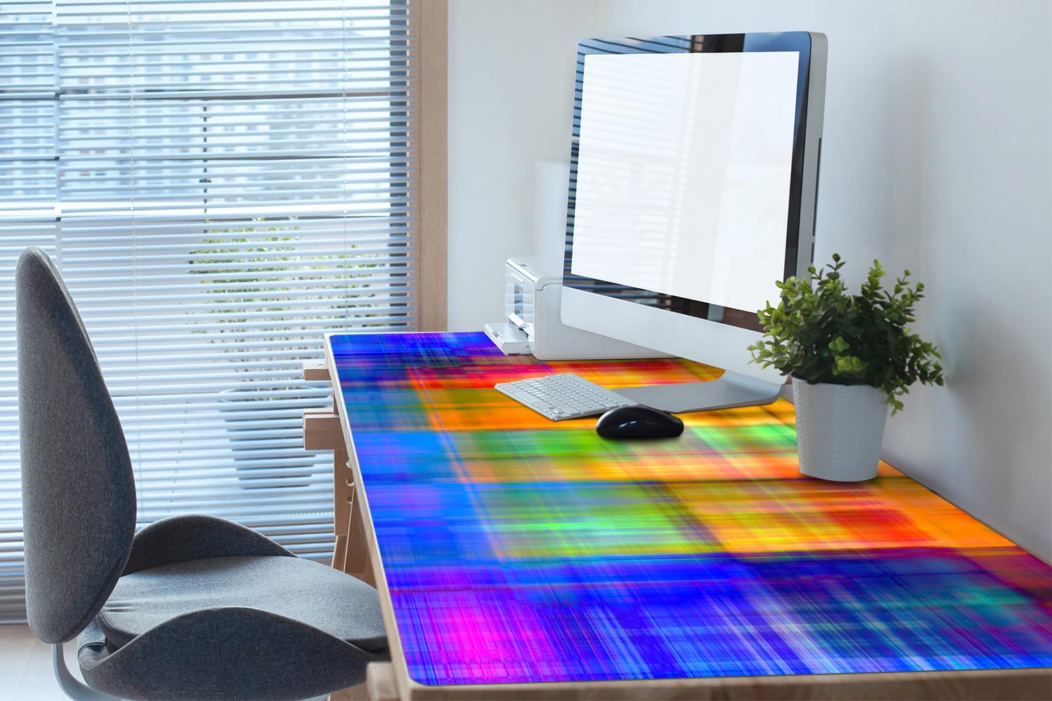 Sottomano da Scrivania 120x60 cm Protezione e Decorazione in Vinile PVC Antiscivolo Impermeabile Facile da Pulire Superficie Protettiva per Ufficio e Casa - Motivo a scacchi colorati