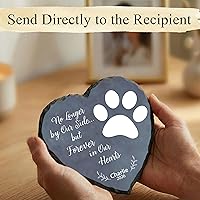 Vista 5 de Piedra conmemorativa personalizada para perro, placa con estampado de pata de corazón de No Longer by Our Lide, regalo de pérdida de mascotas