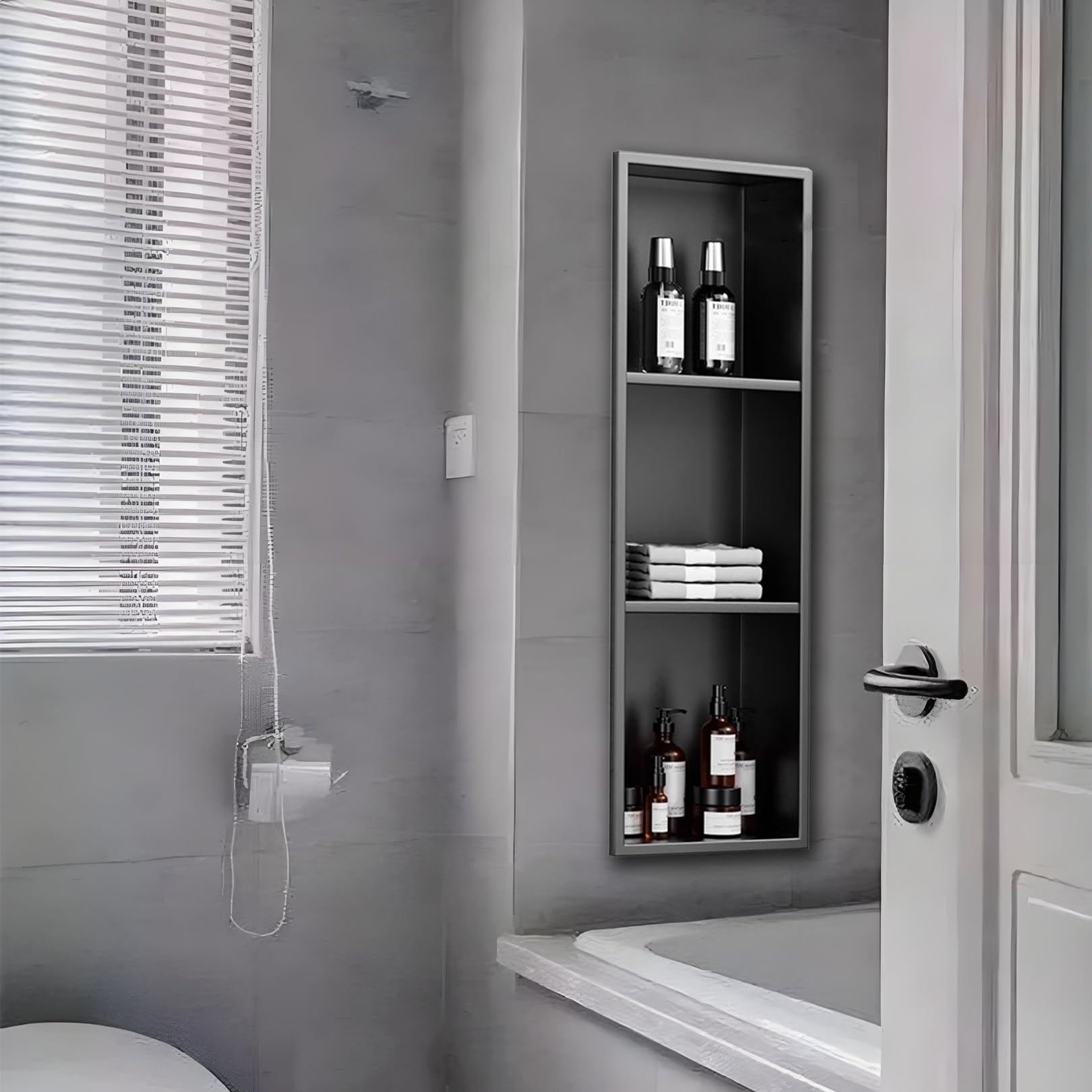 Niche de douche en acier inoxydable au design épuré pour mur de bain