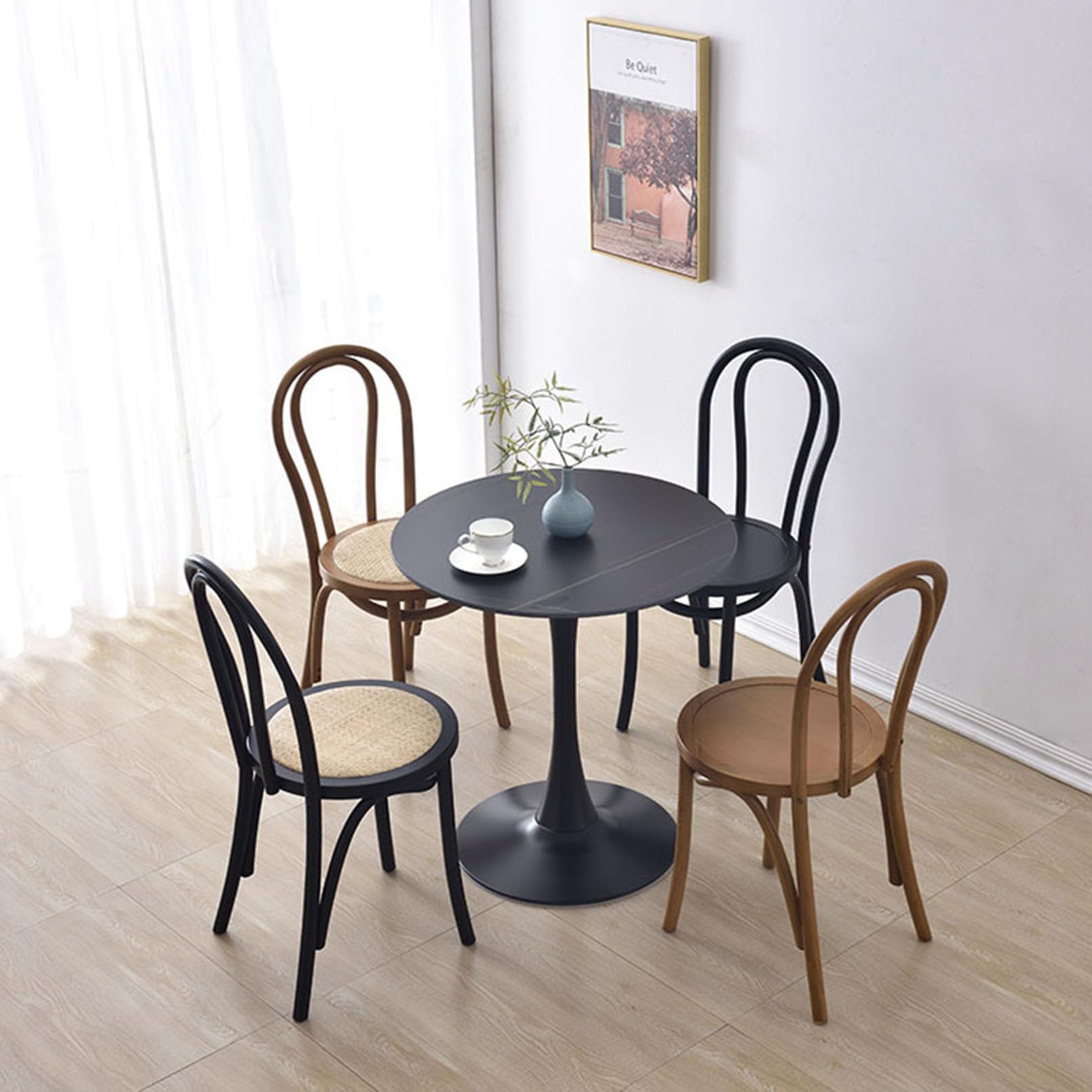Nowoczesne krzesło do jadalni z połowy wieku - zakrzywione tapicerowane oparcie, lite drewno i rattanowy design do salonu, kuchni, sypialni, biura, hoteli, sklepu - stylowe i wygodne