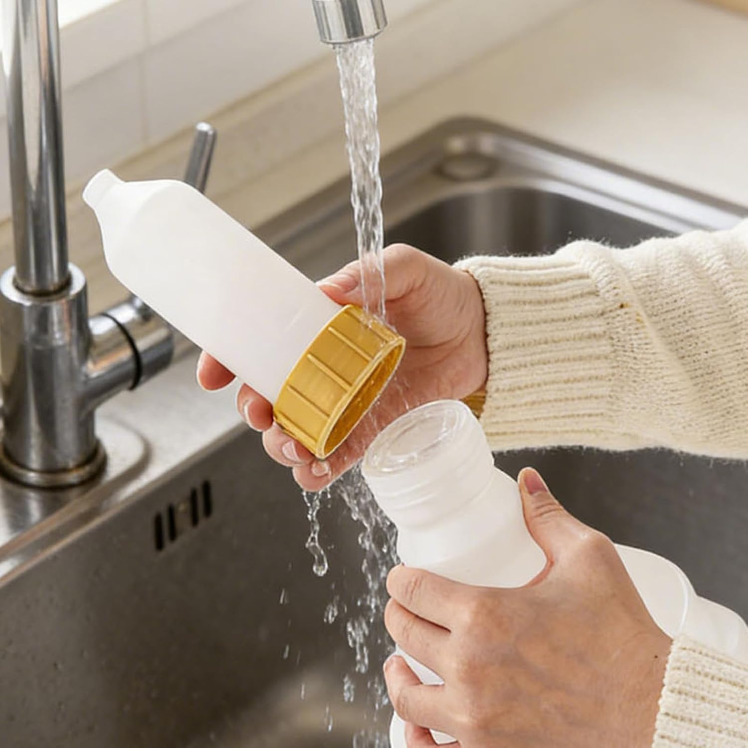 Sauce Dispenser Adjustable Strap – Refillable Large Capacity, Squeeze Bottles Sauces Salad, Dressing Ketchup Syrup Home Kitchen | Sauces - for Salad Dressing Ketchup Syrup Home Kitchen Restaurant Fo