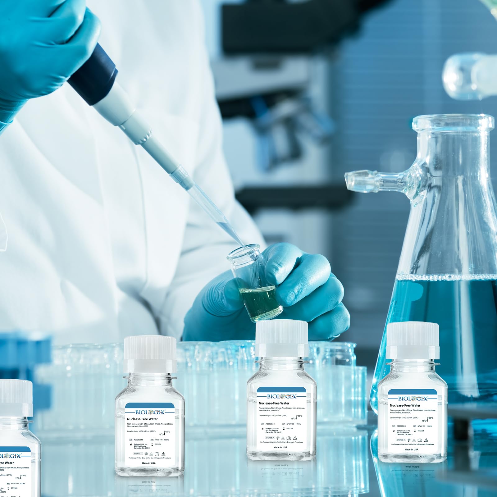 20 sztuk po 100 ml bardzo jałowej wody laboratoryjnej, 500 ml/butelka (10 sztuk po 100 ml)