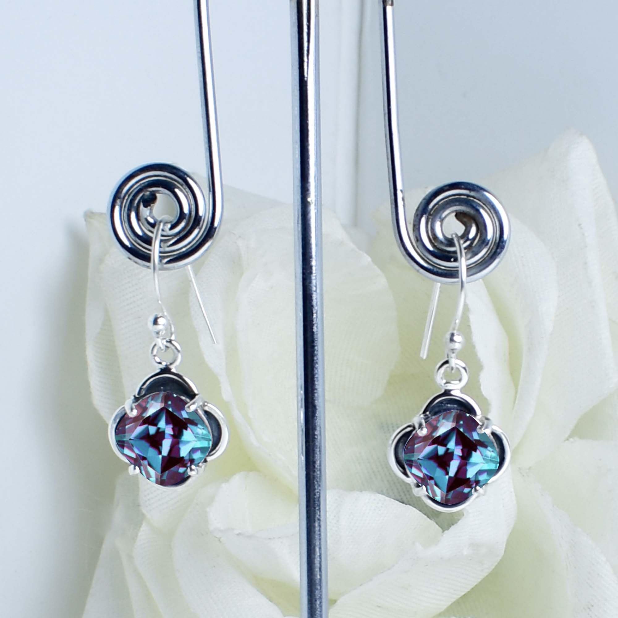 Orecchini Gems Vibes in topazio blu di Londra, in argento sterling 925 per donne, regalo di tutti i giorni, orecchini con pietre preziose fatti a mano, orecchini con gancio in topazio blu.