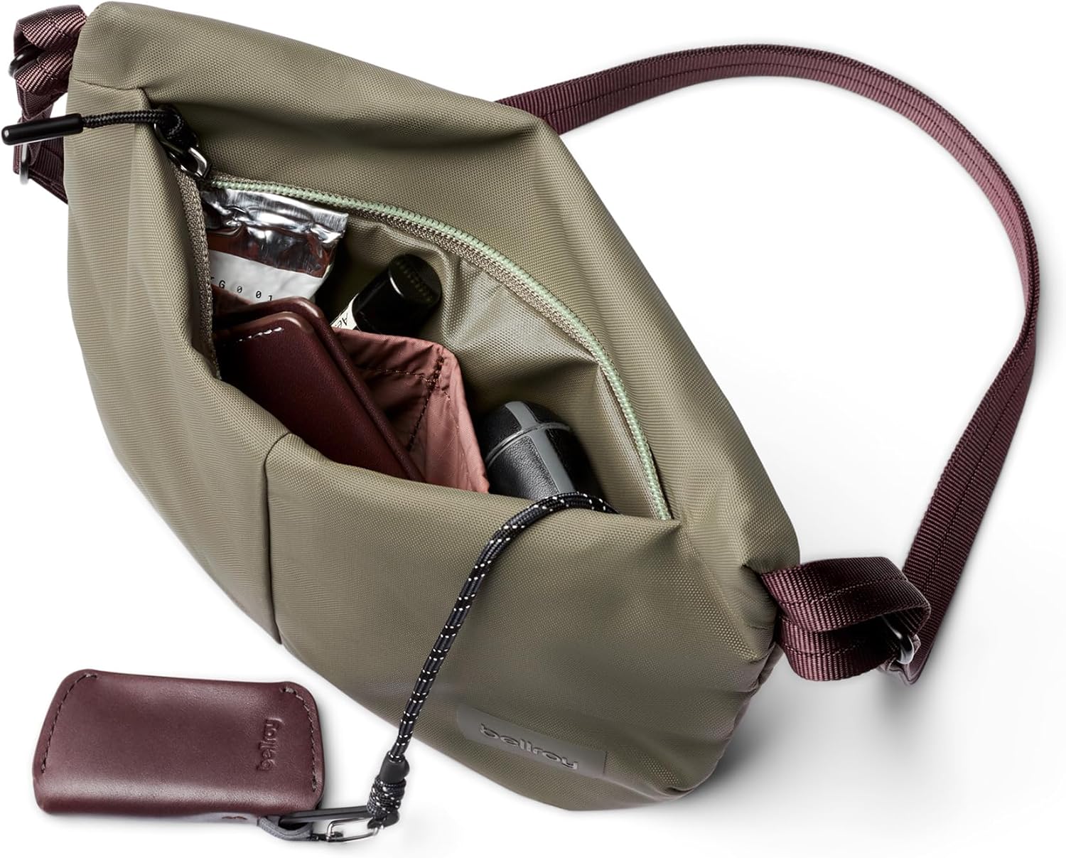 Bellroy Laneway Sacoche (versatile crossbody bag/side bag that sits flat, slimline travel pouch for passports) - Image 4