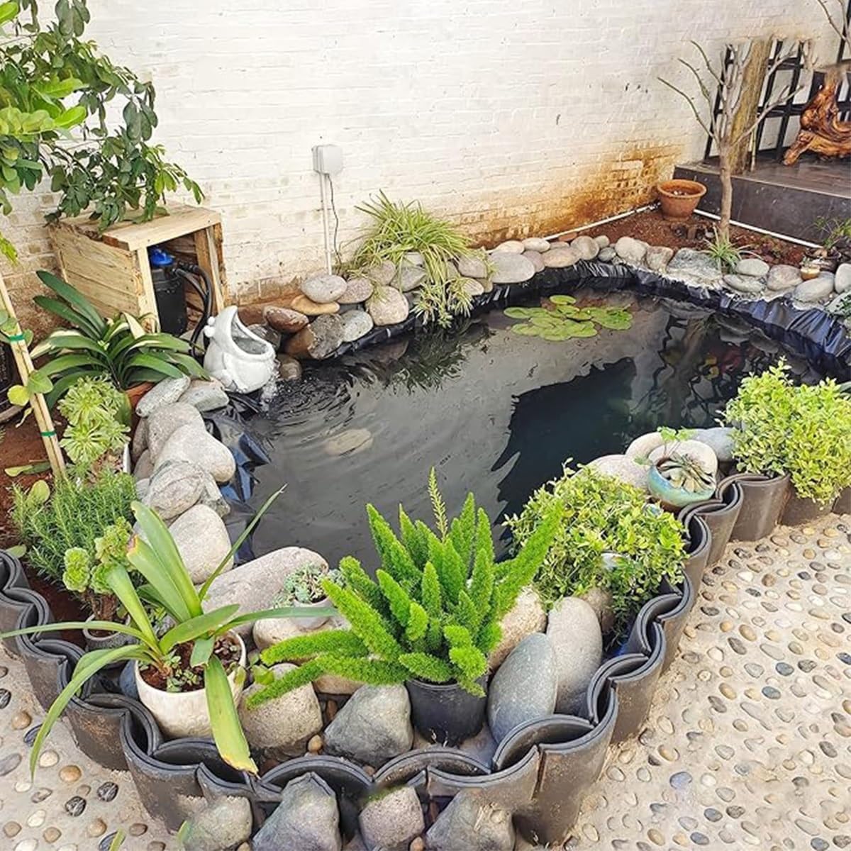 Flexible Teichfolie 1x1m bis 4x6m Schwarze wasserdichte Membran für Fischteiche, Gartenteiche, Miniteiche, Springbrunnen und Bäche Ideal für Wasserspiele und Stauseen