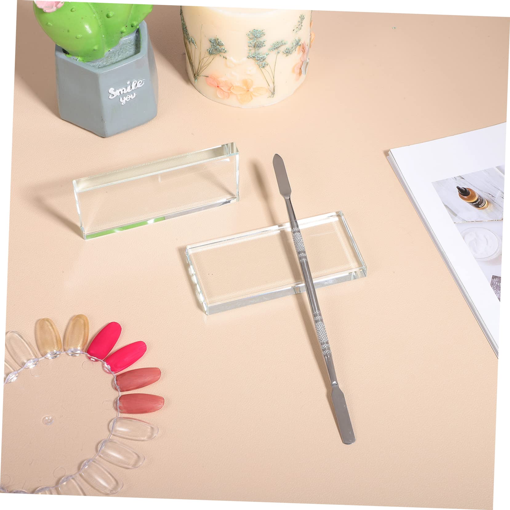 TOVINANNA Set of 2 Glass Makeup Palettes 1 Double-ended Cuticle Pusher for Nail Art