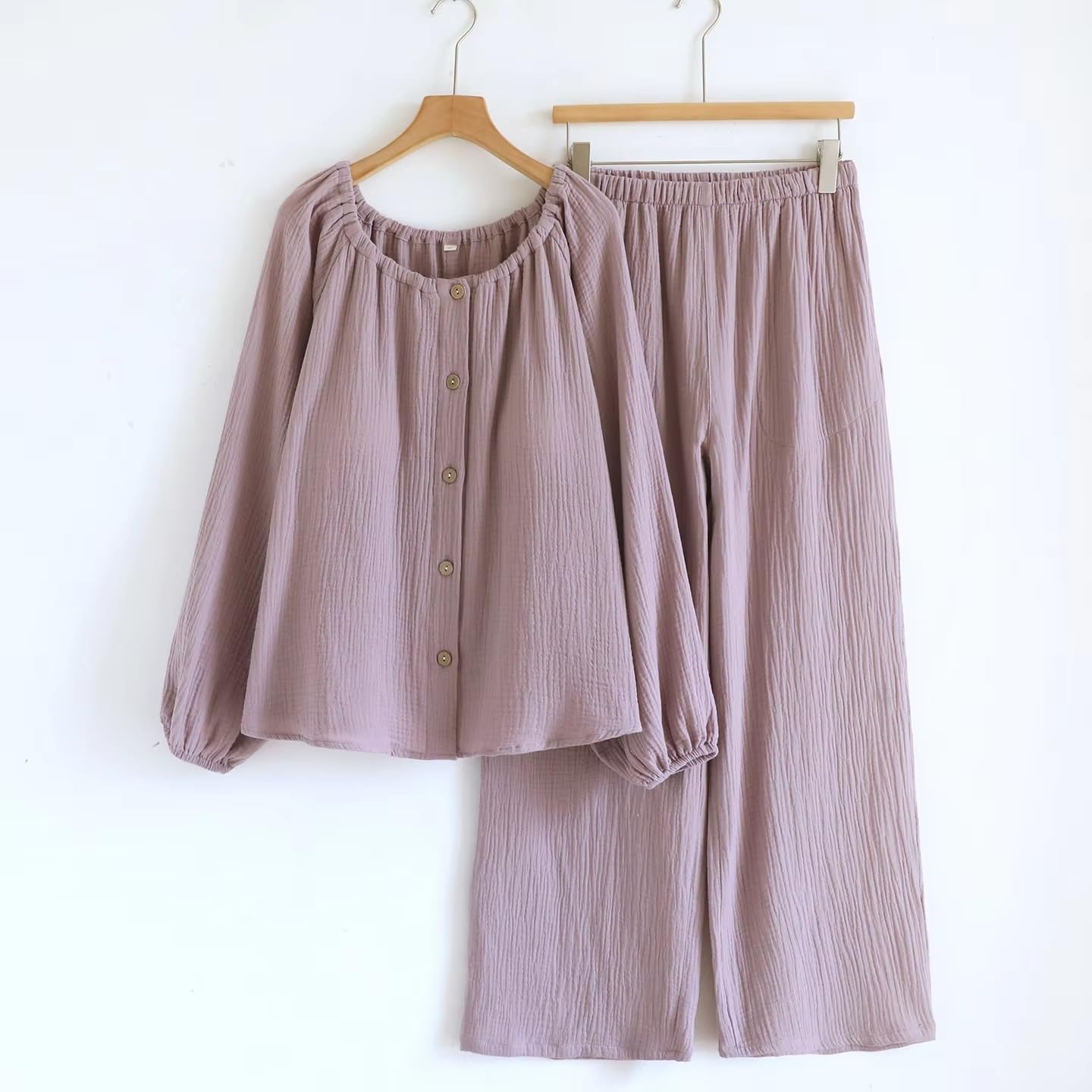 Conjunto de pijama de 2 piezas con cuello redondo y manga larga suave y cómoda con almohadilla para el pecho para mujer