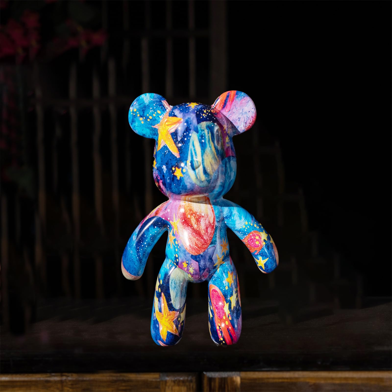 Amazon.com: Graffiti Violent Bear Resin Modern Graffiti Art Statue 