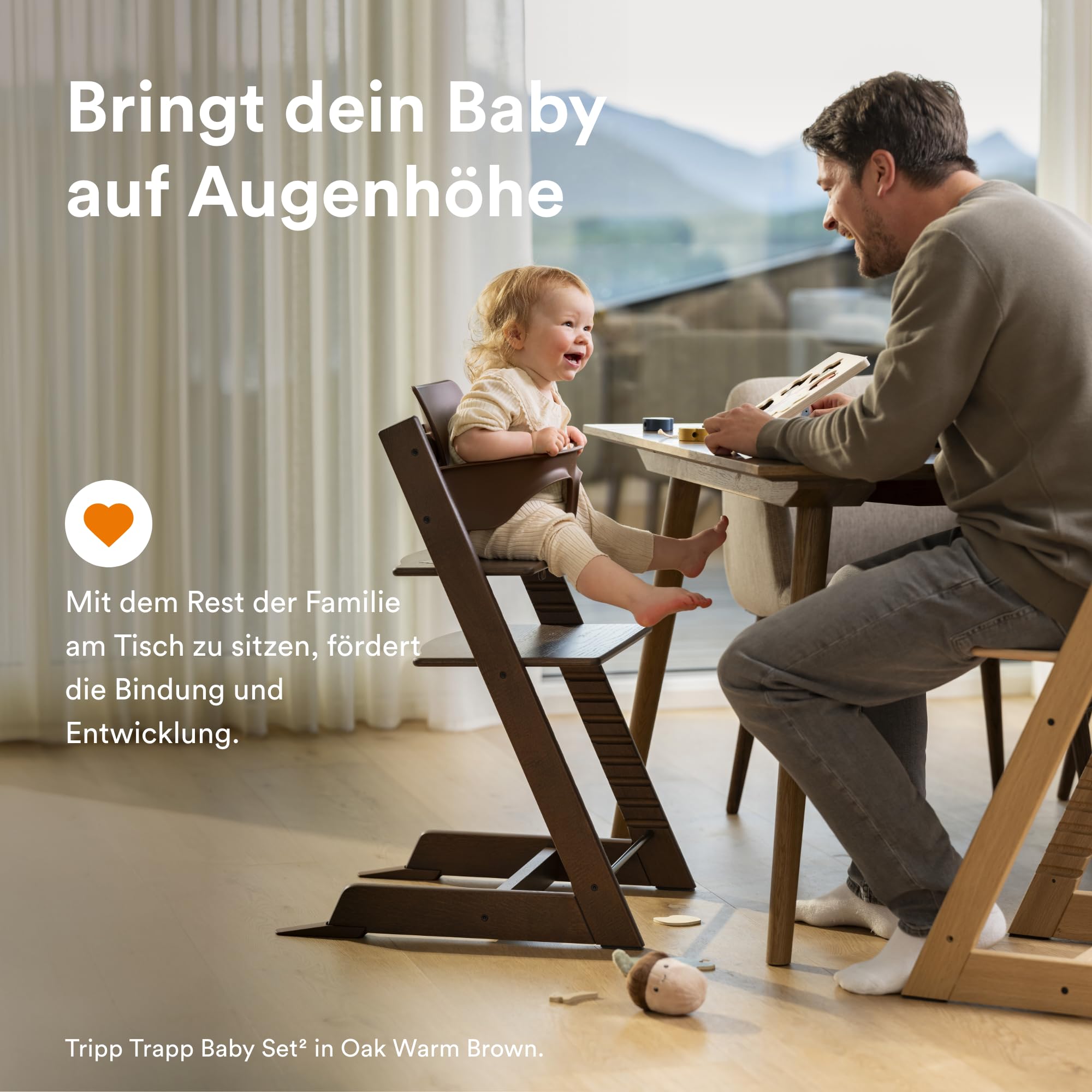 Stokke Tripp Trapp Hochstuhl, Oak Natural - Inklusive Stuhl + Baby Set2 für Kinder von 6-36 Monaten - Verstellbar, ergonomisch & leicht zu reinigen