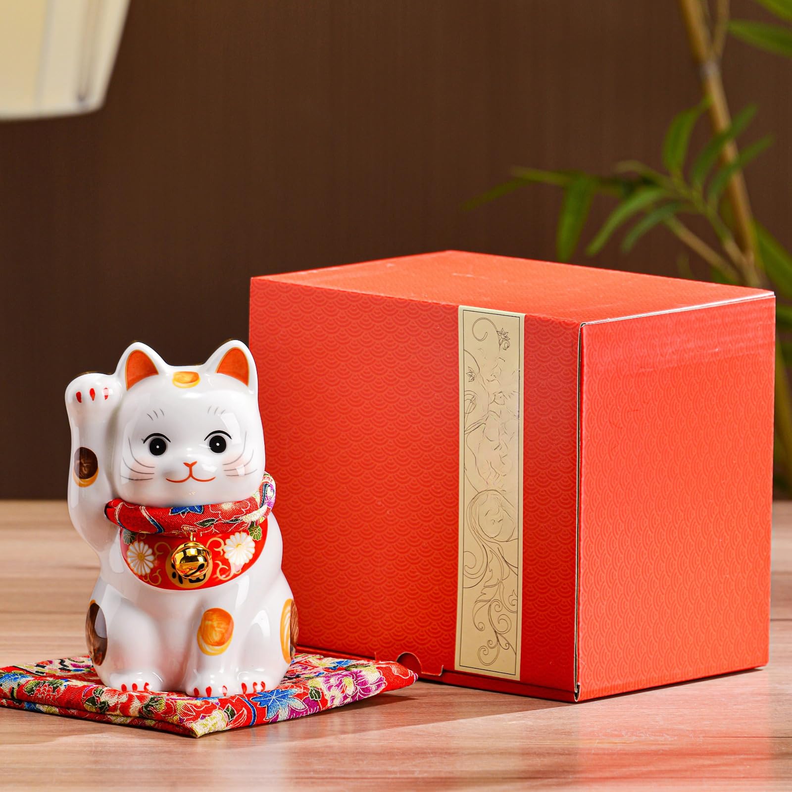 Chat chinois porte-bonheur céramique blanche 15,5 cm bibelot Nouvel An maison