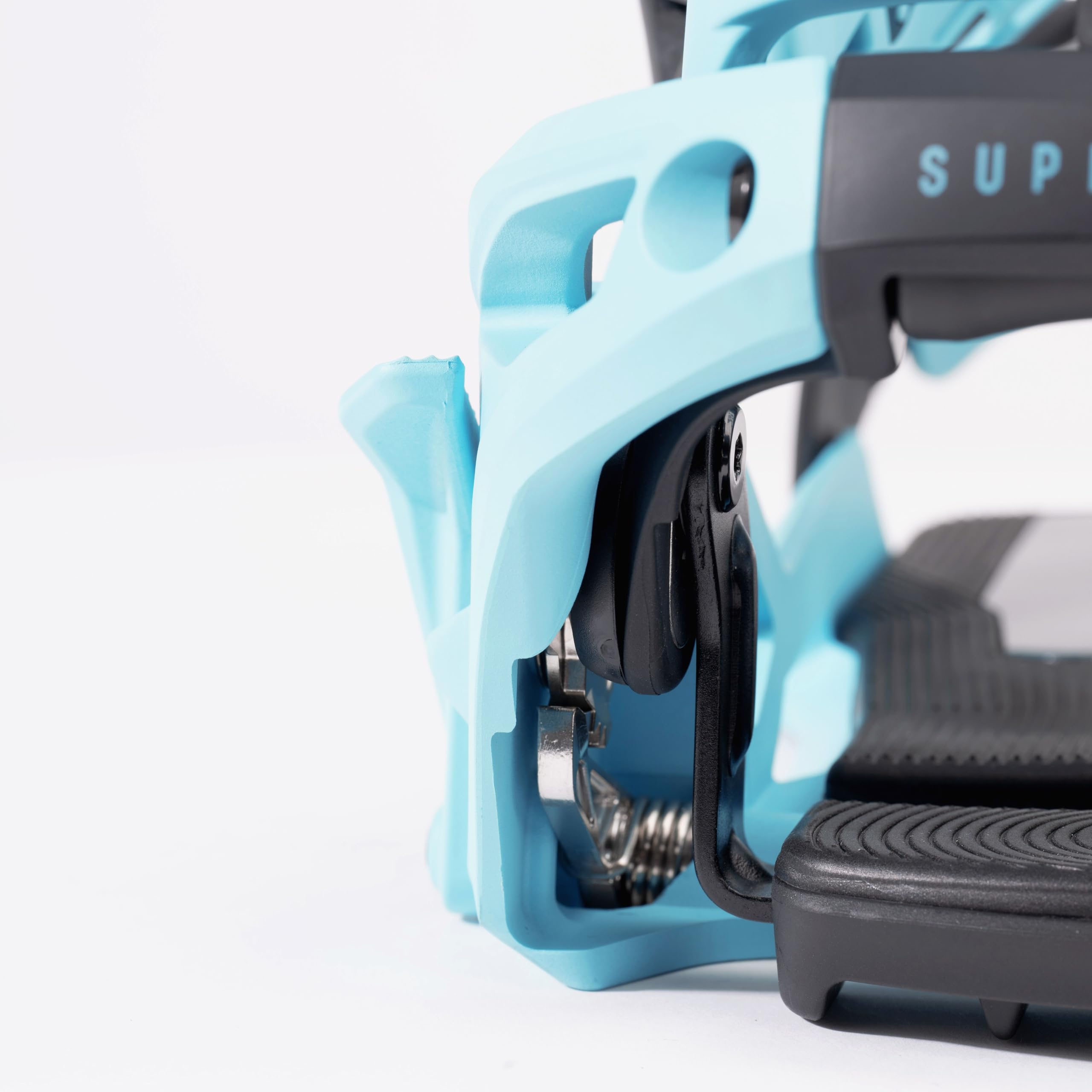 Nidecker OG Supermatic nakładki snowboardowe - system automatycznego otwierania z odchylanym spoilerem