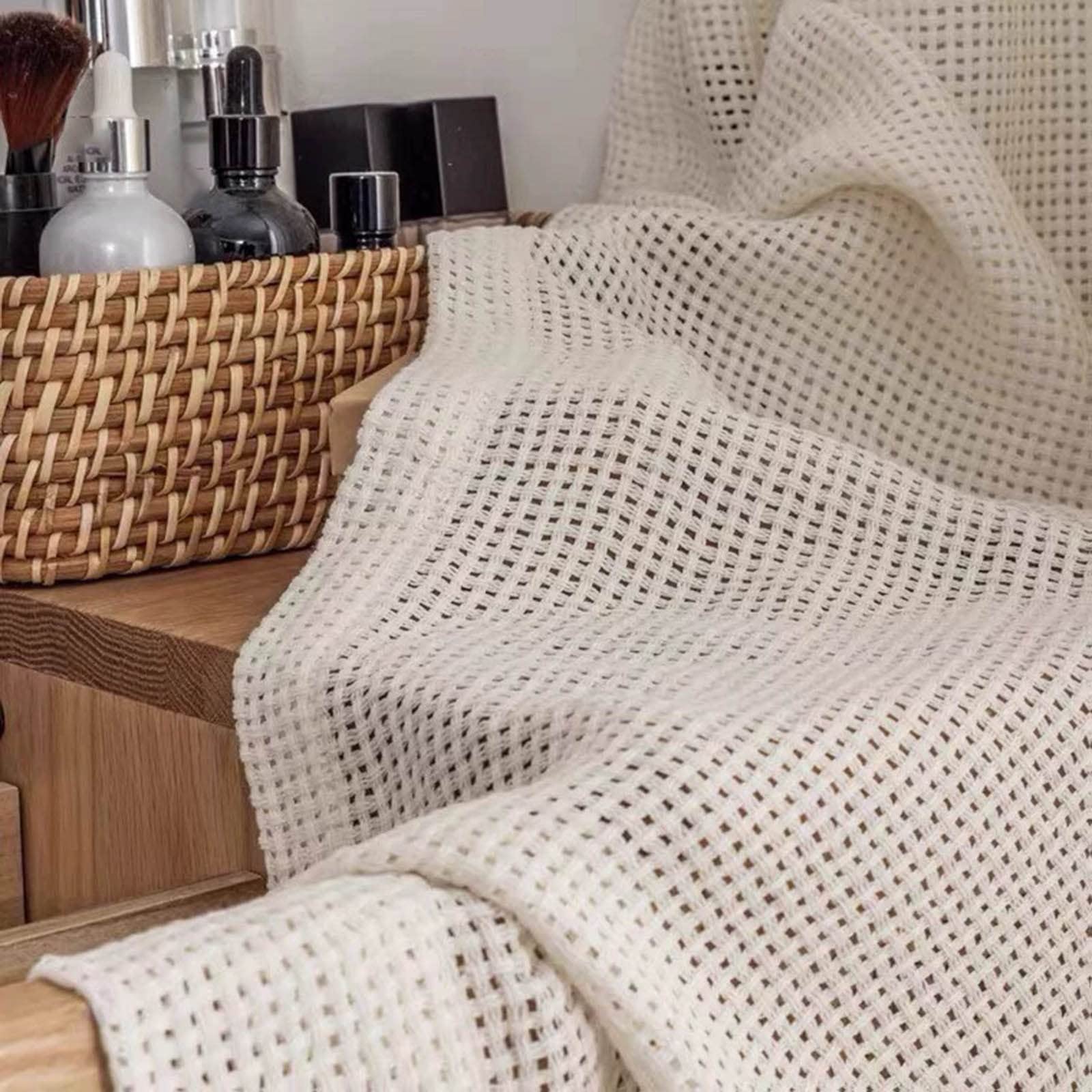 Rideau occultant thermique pour bloquer la chaleur et la lumière du salon