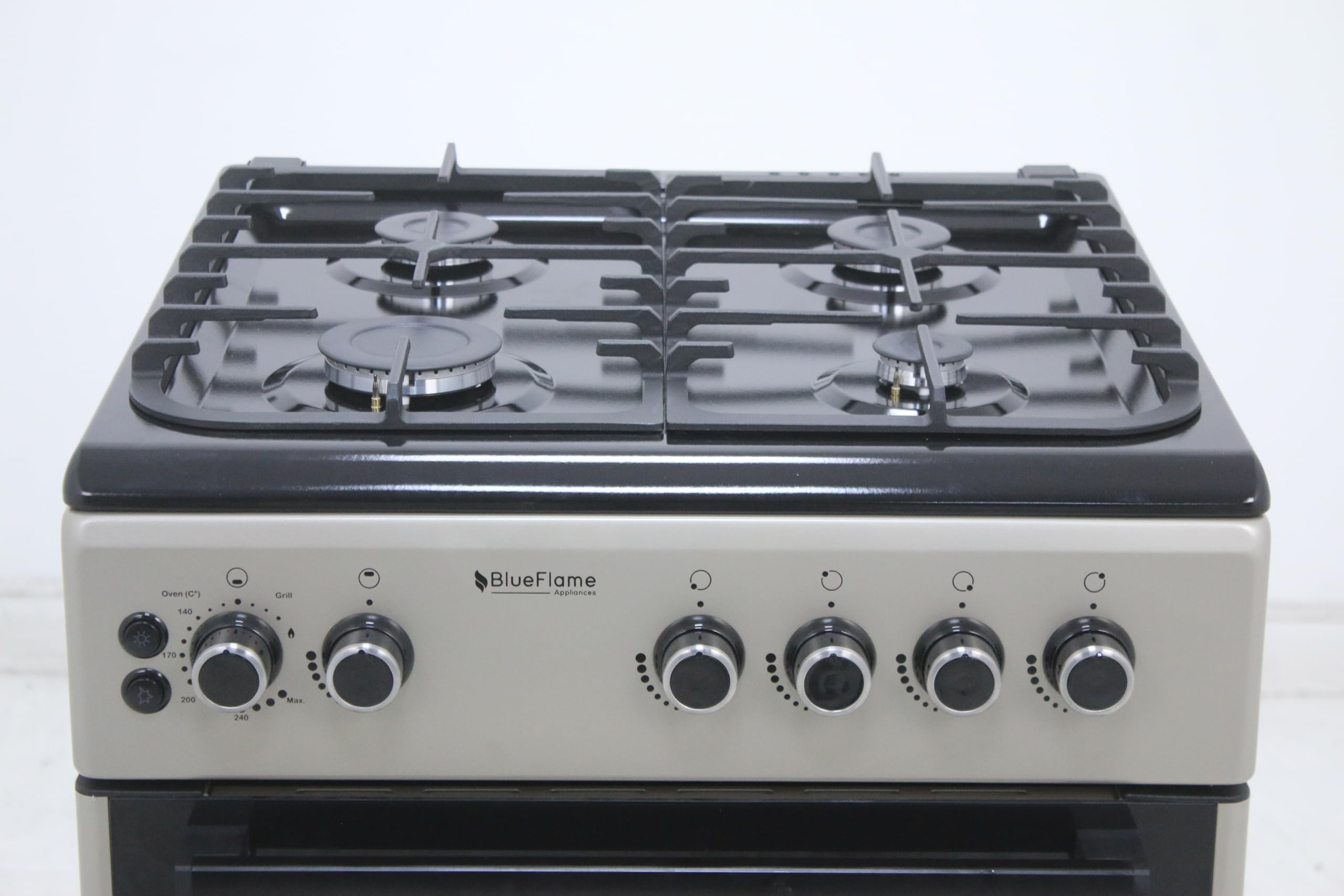 BlueFlame DG6402XPZU 60 cm Freestanding Gas Cooker With Double Cavity Oven - Silver — view 4
