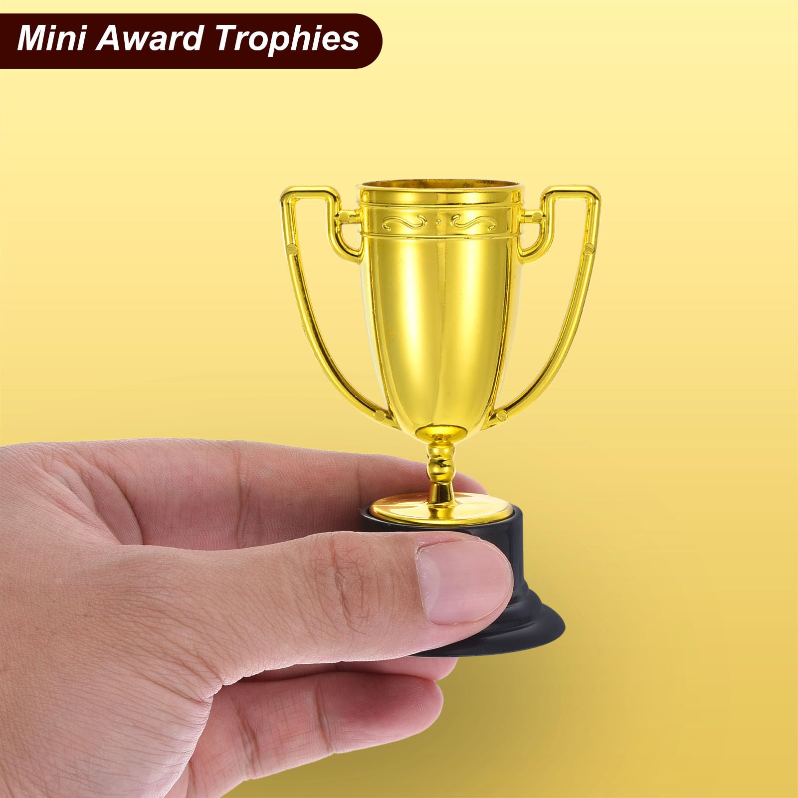 PATIKIL Paquete de 100 Mini Trofeos de Plástico Dorados de 3.3 Pulgadas Copa de Trofeo Pequeña Premio Al Primer Lugar Trofeos para Deportes Torneos de Fútbol Competencia Fiesta