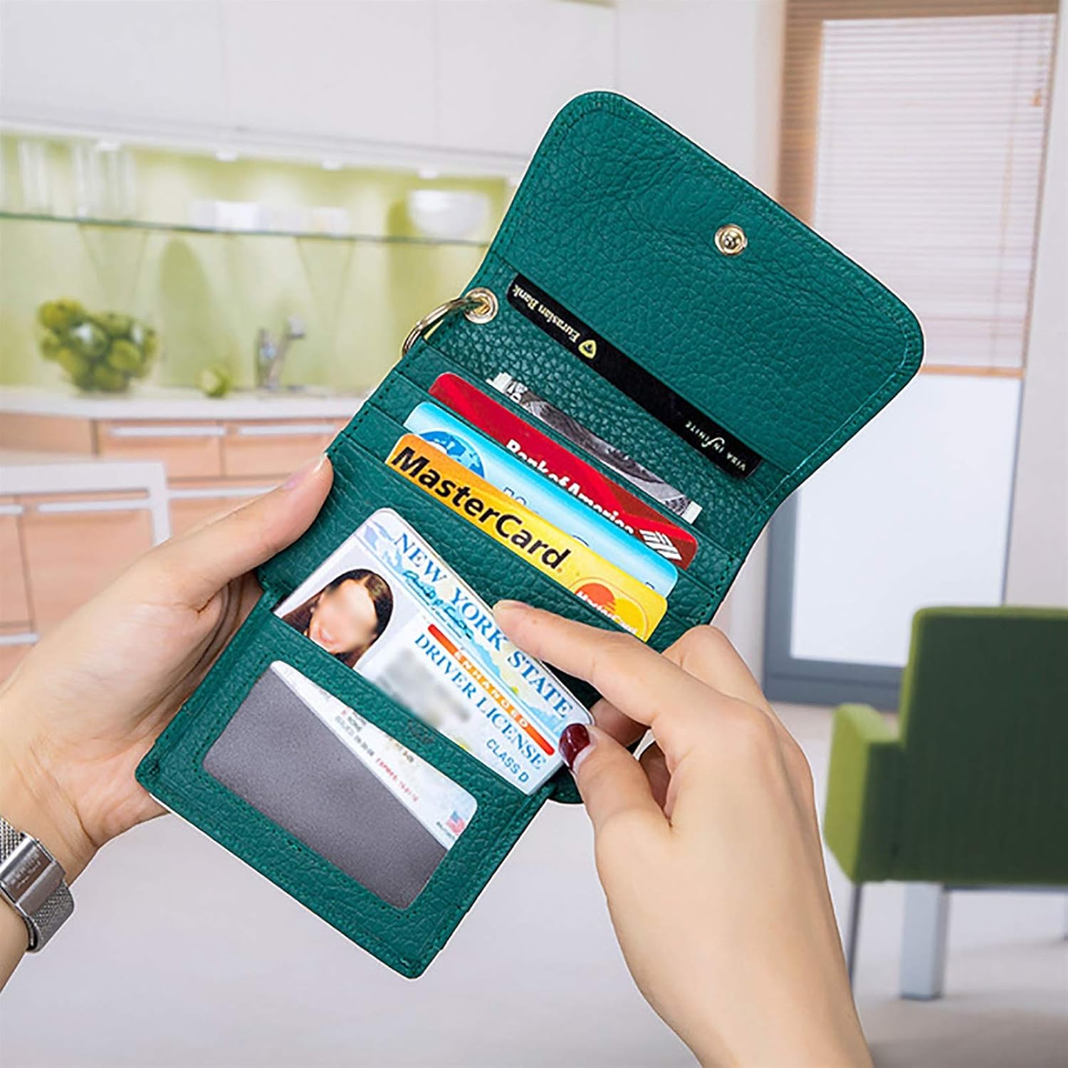 小銭入れ コインケース キーホルダーが付いているトライフォールドコイン菓子革硬貨財布ソフト名刺ケース 通勤のお友に便利 (色 : 赤 キーケース  小銭入れ付き レディース 通販 コインケース キーホルダー おしゃれ 小銭入れ 可愛い 小銭いれ カード 小銭 ダブル ...