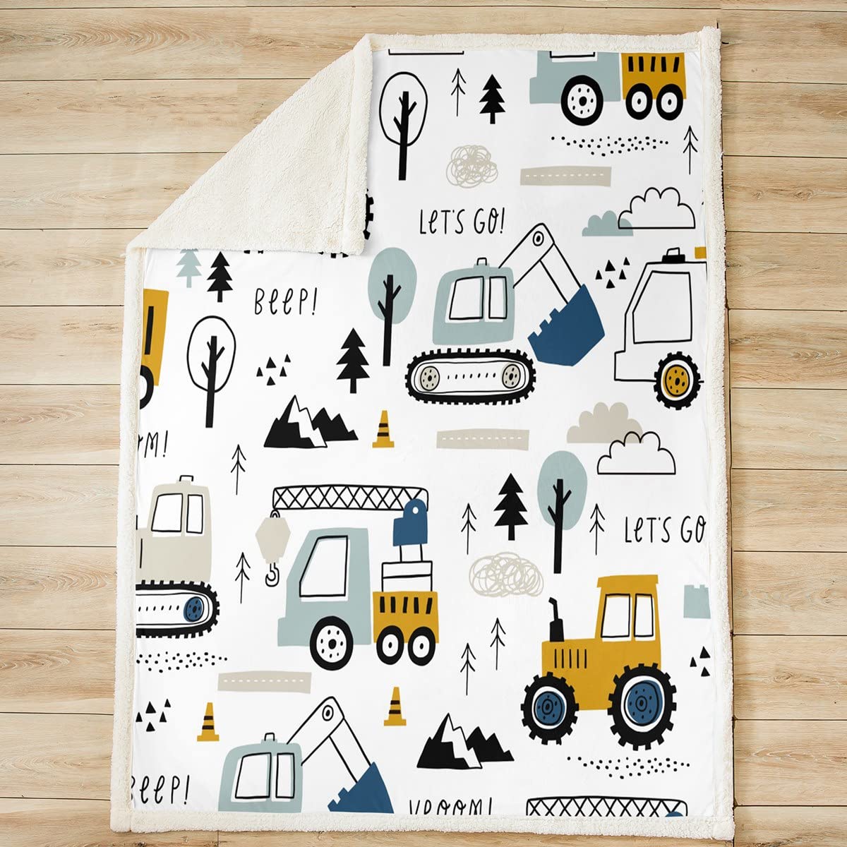 Loussiesd Auto Wohndecke Kinder Jugend 150x200cm Karikatur Bagger Kran Zugmaschine Dekor Kuscheldecke Mädchen Jugendliche Schlafzimmer LKW Traktor Flanell Fleecedecke Weiß Gelb