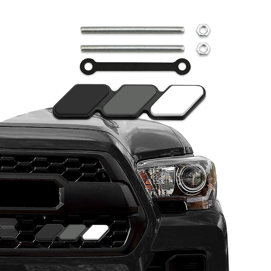 アクセサリー TRD GRILLE BADGE Amazon.com: TRD Grille Decor Badge, Tri-Color Grille Badge