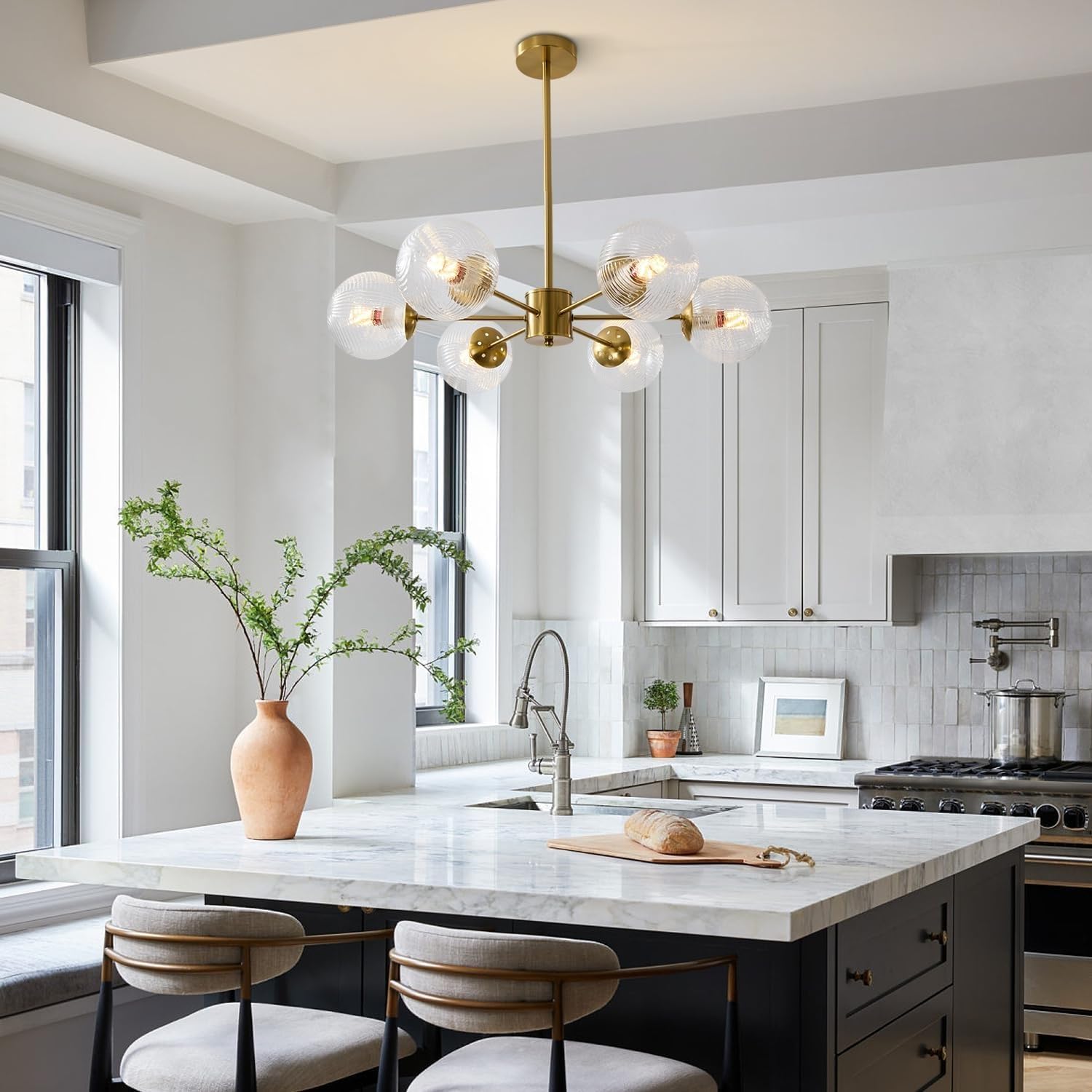 – 6-Lights Modern Kitchen Island Green glass lampshade Chandelier Brushed Brass Sputnik Chandeliers Creative interior decoration Bubble Ball Hanging Lamp Mid Century Flush Mount Pendant Lights