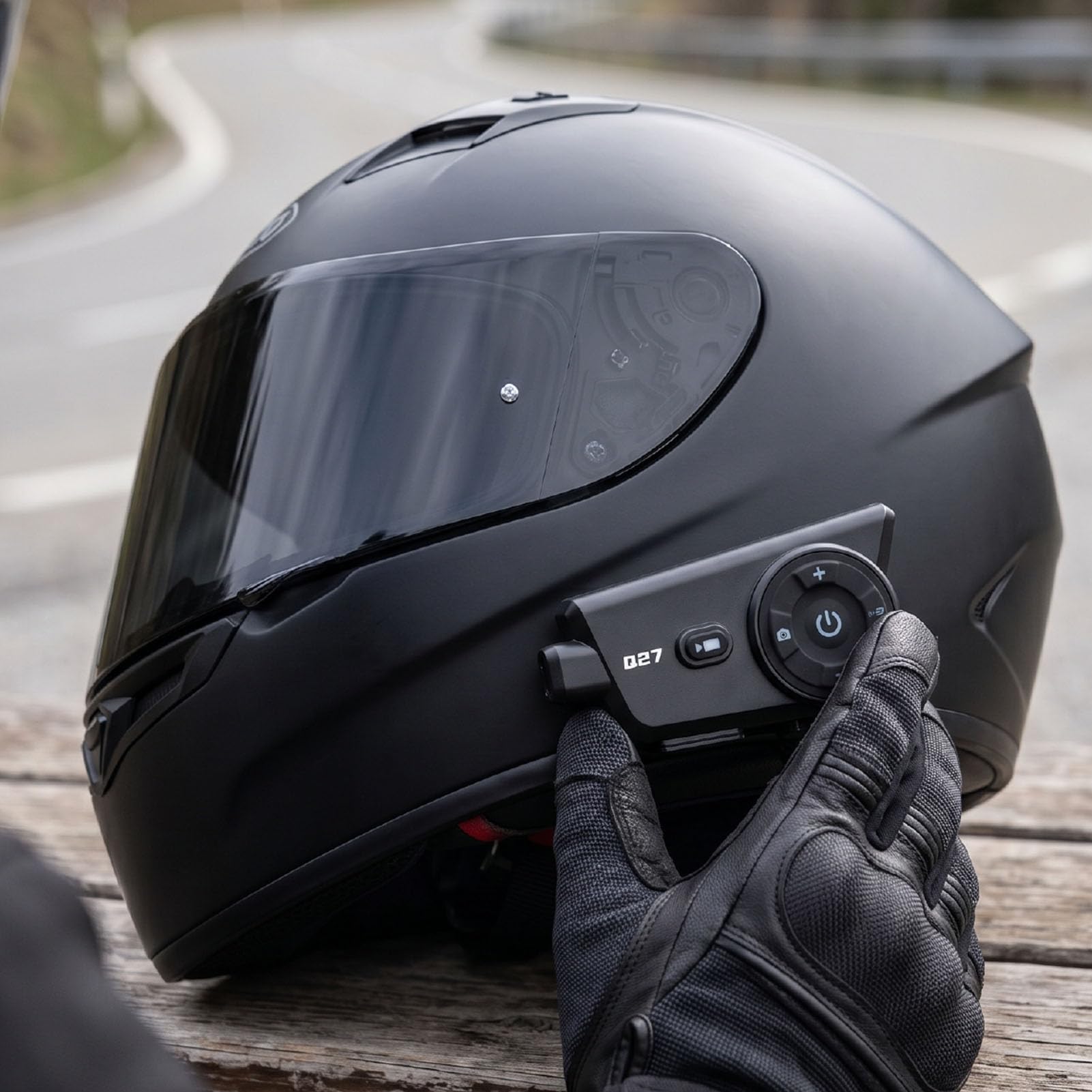 ASHATA Telecamera impermeabile per casco con Bluetooth 6.0, connessione stabile, lunga durata della batteria, per ciclismo e pendolari, con microfono