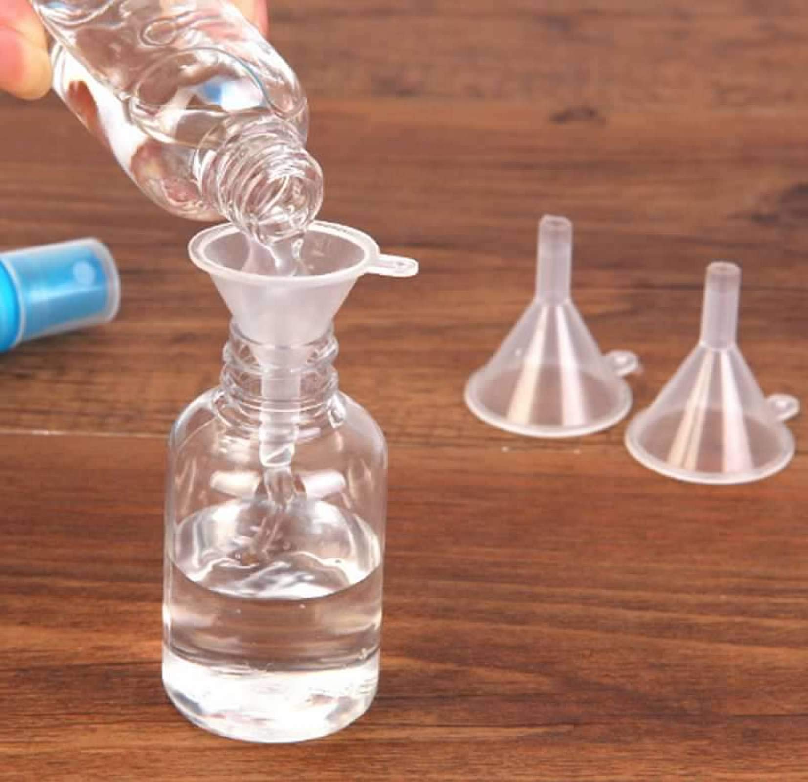 Superior ZRL® Filling Empty Bottle Packing Tool for Travel Plastic Mini Small Funnels for Perfume Liquid Essential Oil Splitter