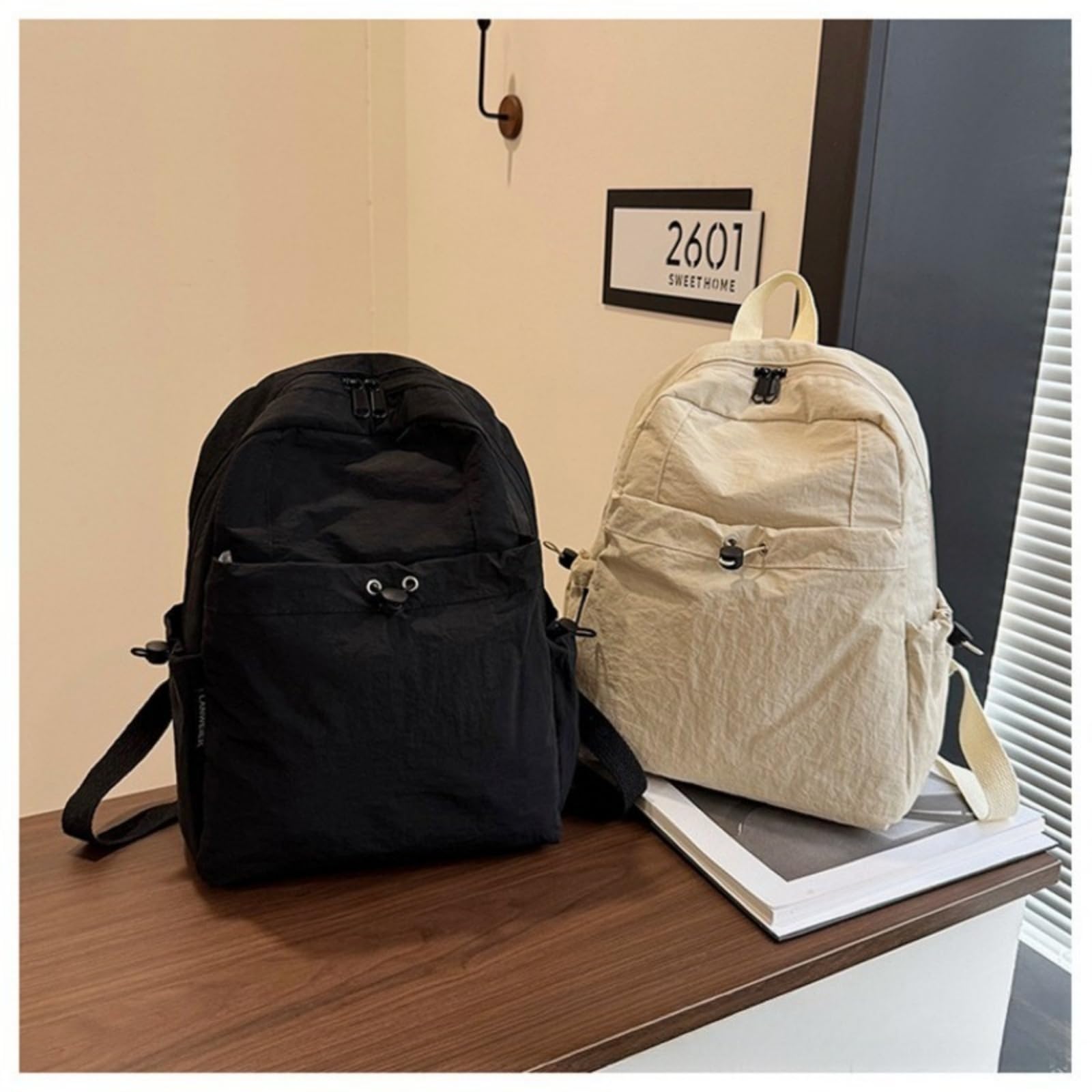 Zaino Piccolo Casual per, Daypack di Viaggio All'aperto Leggero per L'uso Giornaliero del Campeggio Escursioni-Black