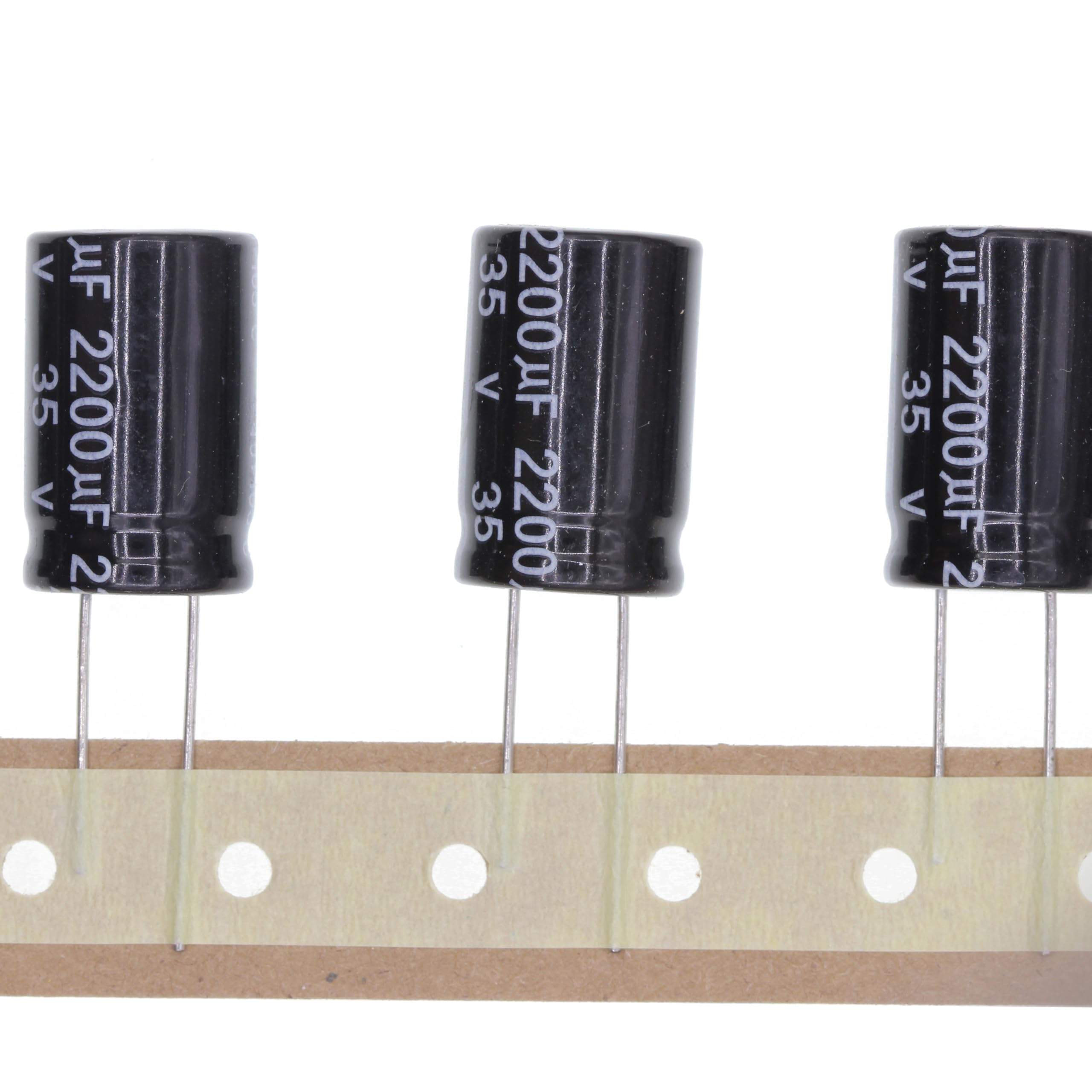 Condensator, 105C 2200UF 16V | Aluminium ELECTROLYTISCHE CAPACITEITEN, GELEID CAPACITEITEN, 5 X Hoeveelheid - MCRH16V228M13X21