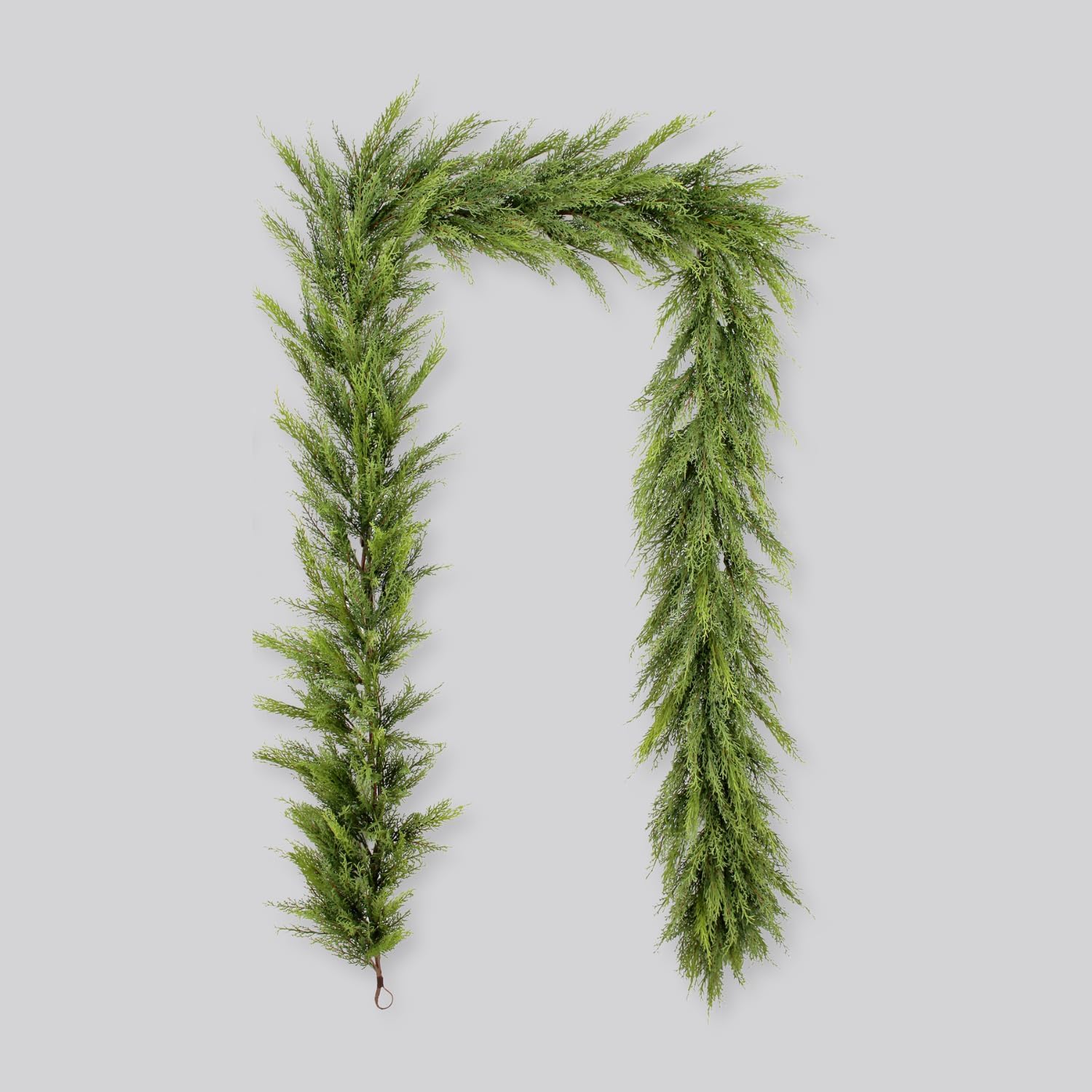 CG Hunter Holiday Collection Cedar Garland, Premium Artificial Indoor & Outdoor Cedar 9' Long Christmas Garland, Christmas Decorations and Holiday Greenery