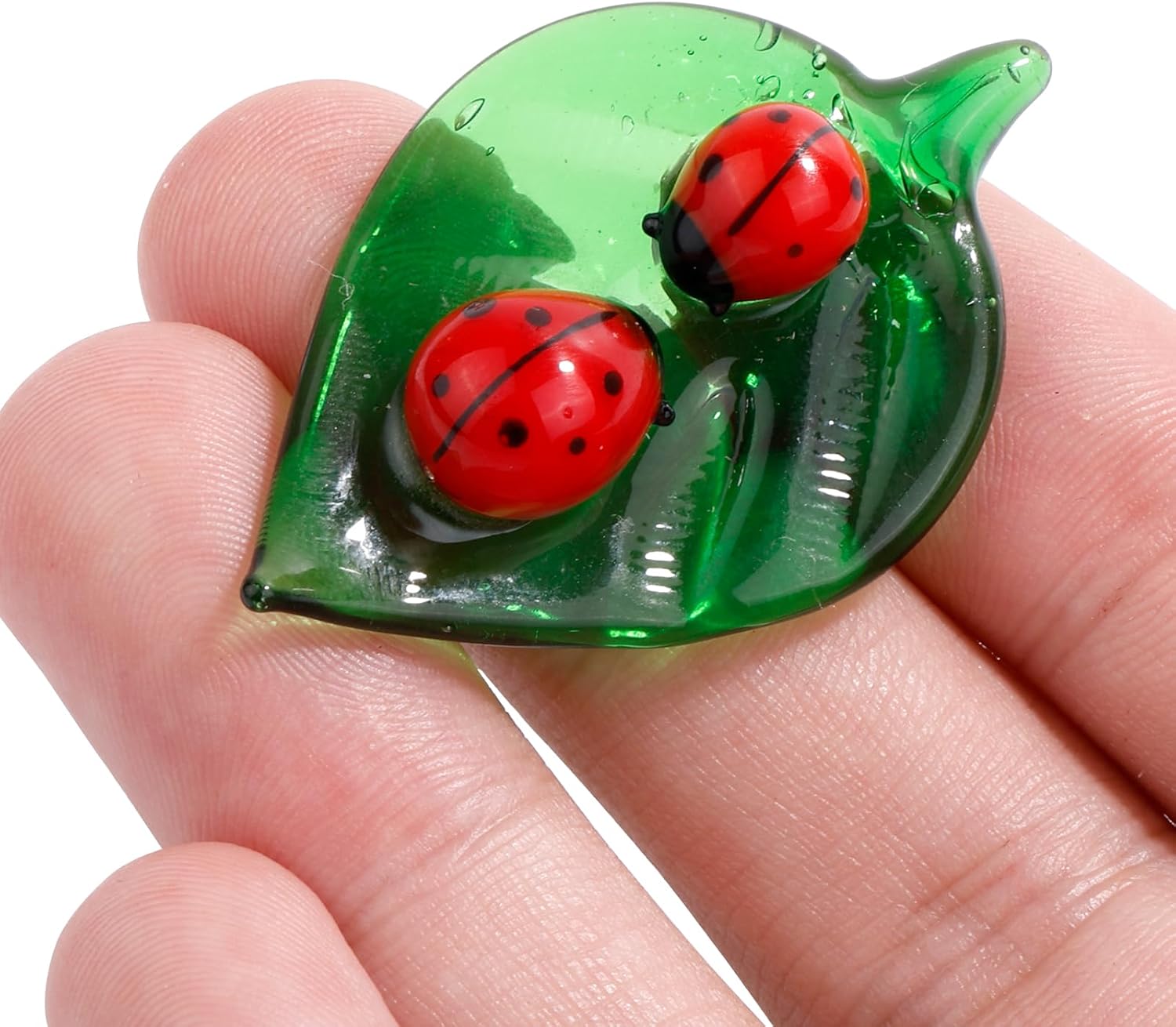 Cute Tiny Ladybug Figurine, Mini Crystal Green Leaf Glass Ladybug Insect Ornament Hand-Blown Glass Collectible Figurines Colorful Crystal Animals Statue for Decor Room Ornament - Image 3