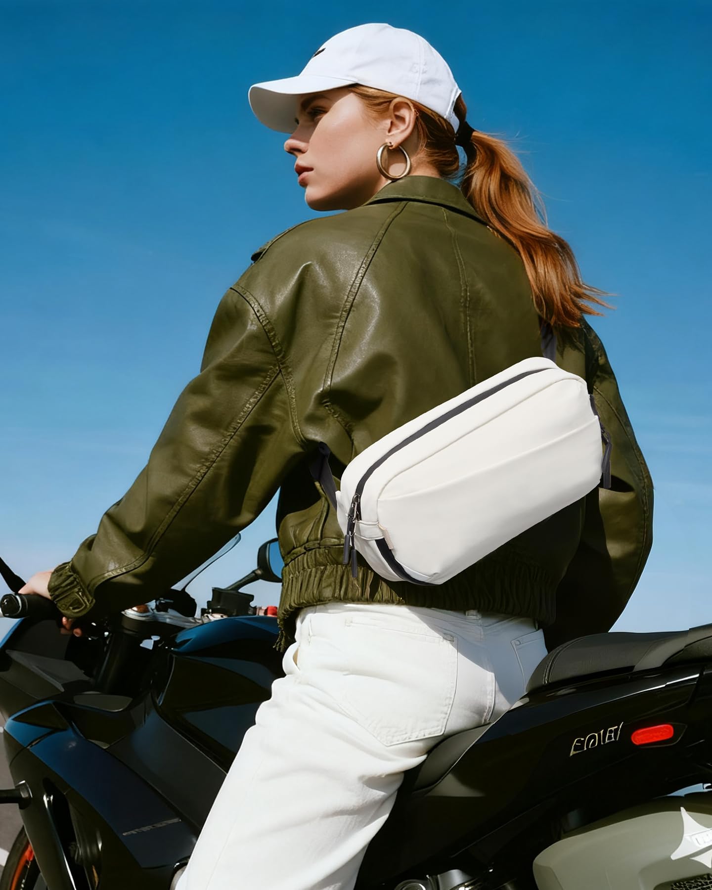 Inateck Sling Bag X-Pro, borsa a spalla e a tracolla espandibile e multifunzionale per dispositivi elettronici, 16 scomparti con tasca RFID, ideale per viaggi, pendolarismo, sport e tempo libero