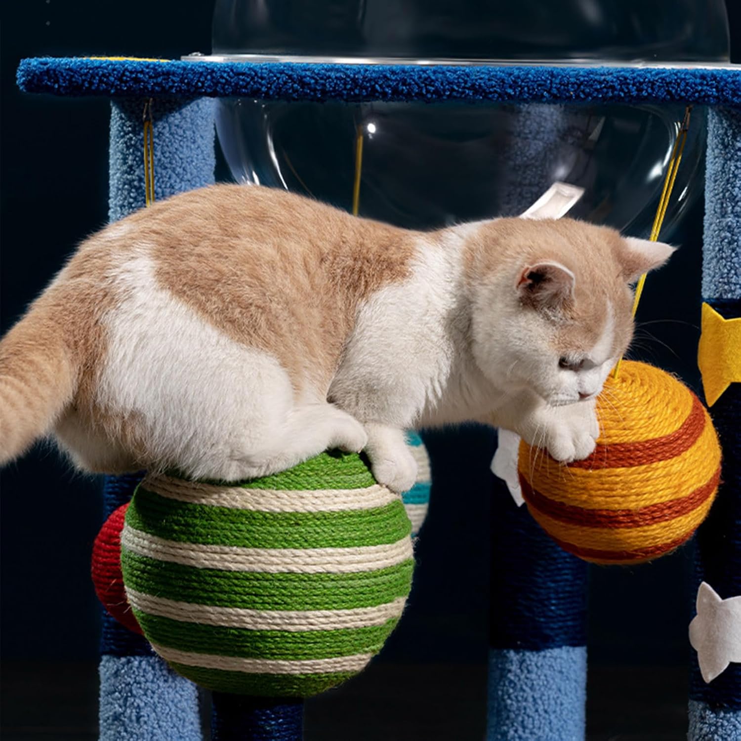 66cm Tall Planet-Themed Cat Tree, Multi-Level Cat Tower w/Space Capsule-Shaped Condo, Moon-Shaped Platform, Scratching Posts, Cat Scratching Tree Play Tower
