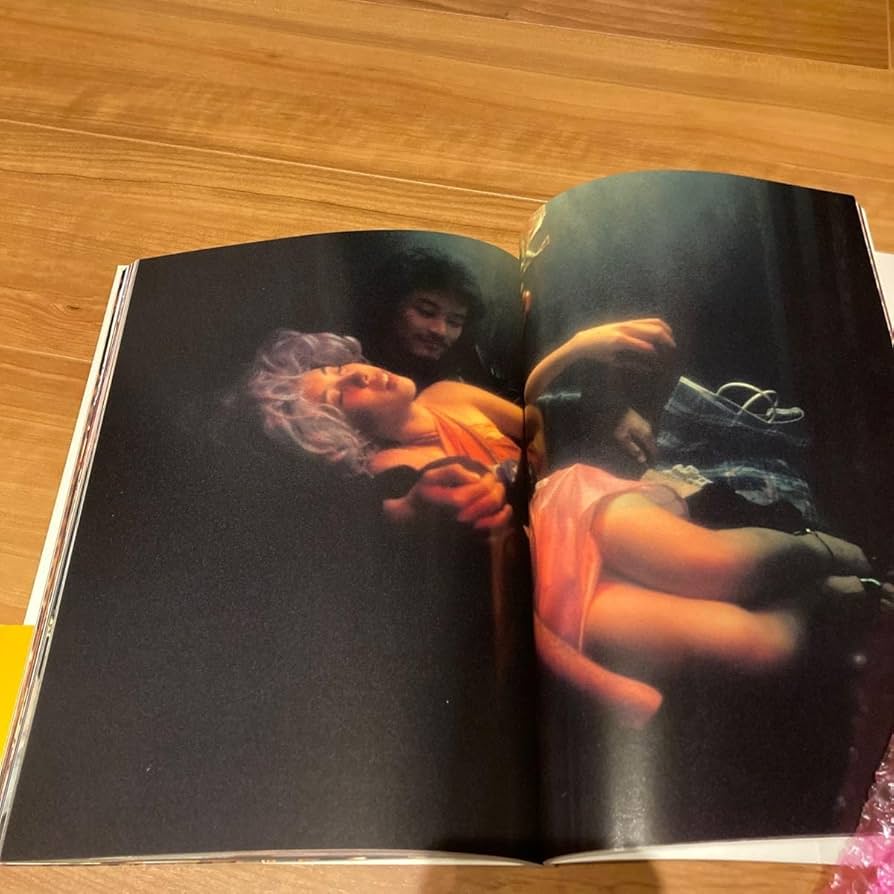 Amazon.co.jp: クリストファードイル写真集 天使の涙 恋する惑星