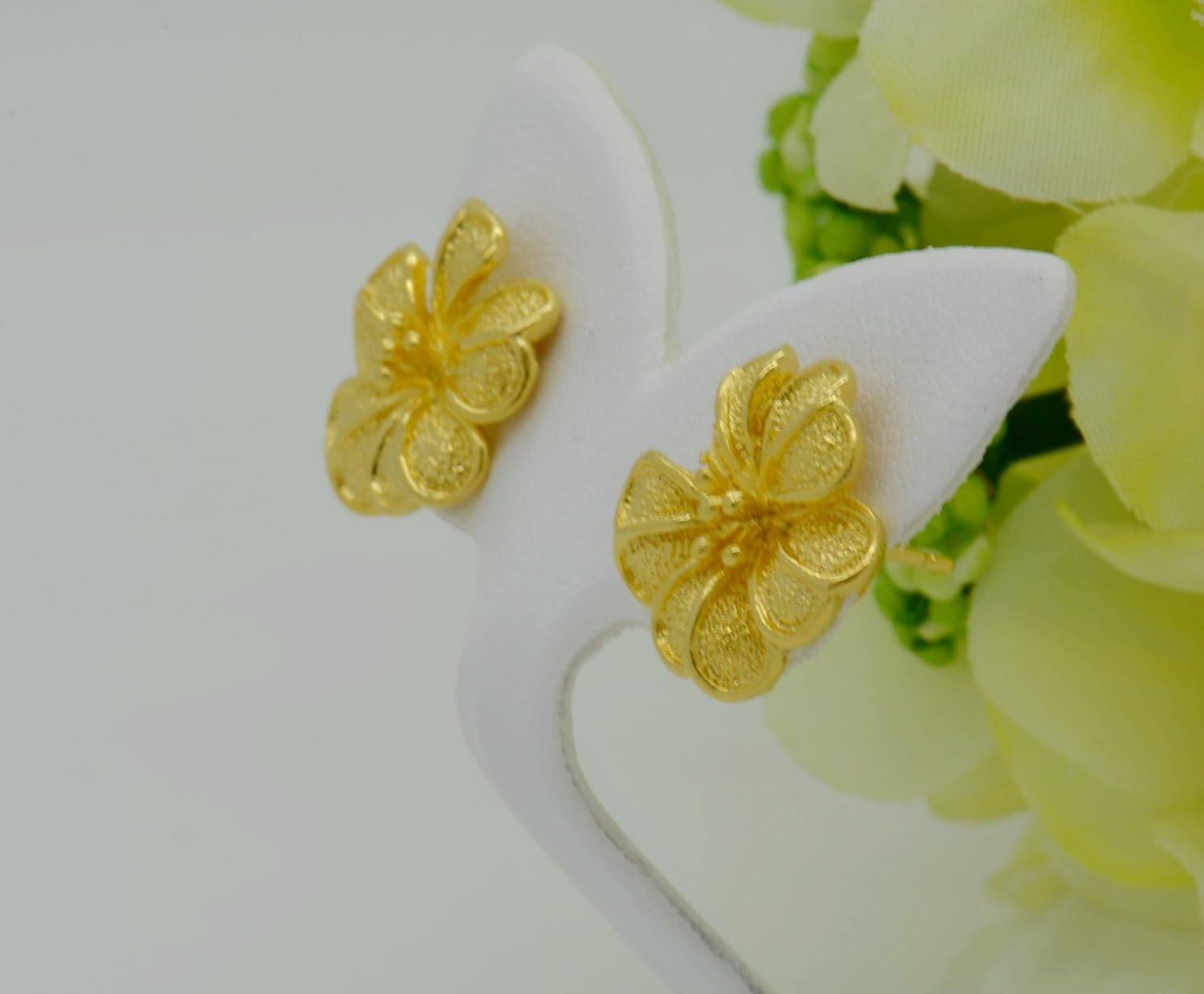 Yellow Gold Plated Jewelry Bridal Women Stud Earrings Hibiscus Flower Hawaii
