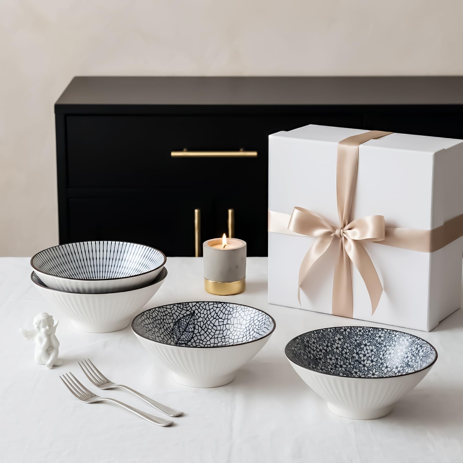 QINLANG Japońskie miski do ramenu o pojemności 38 oz (1,1 l), ceramiczny zestaw 4 szt. do płatków śniadaniowych, zupy, pho, makaronu - niebieski i biały, 20 cm, wielokolorowe