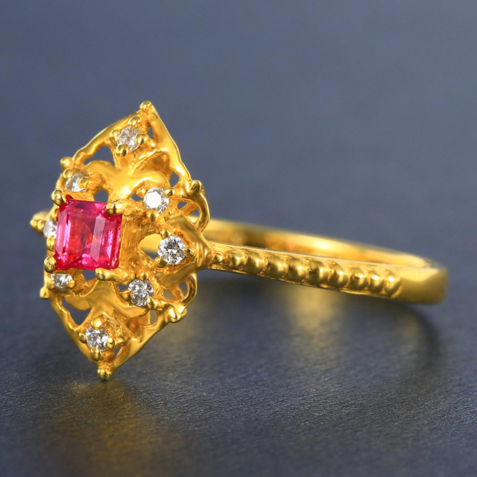 Pierścionki damskie zaręczynowe 14-karatowe żółte złoto, pierścionek rocznicowy damski design w stylu vintage pusty syntetyczny rubin 0,29 ct i moissanit pierścionek dla mamy, dziewczyny