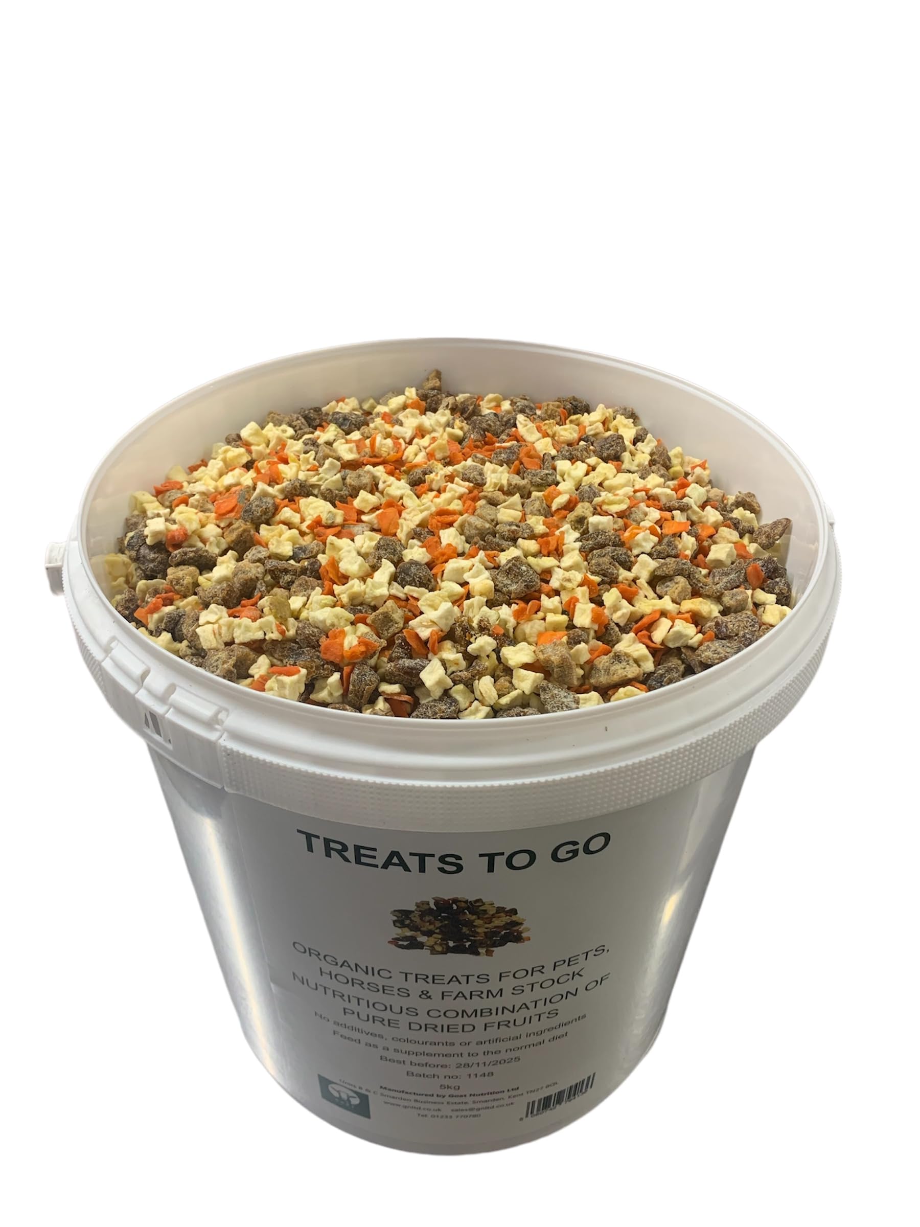 GN Ltd Treats to go - 5kg Resealable Bucket, Natural Dried Apples, Carrots & Dates, Additive-Free Supplement for Farm Animals, Horses & Pets