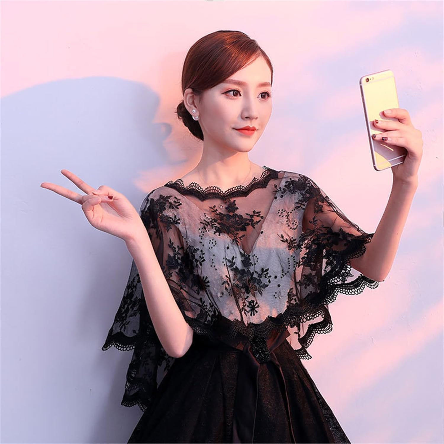 花嫁 レース 結婚式 ケープ ウェディングショール レースショール ウェディングレース 大きいサイズ ブラック パーティー衣装 写真