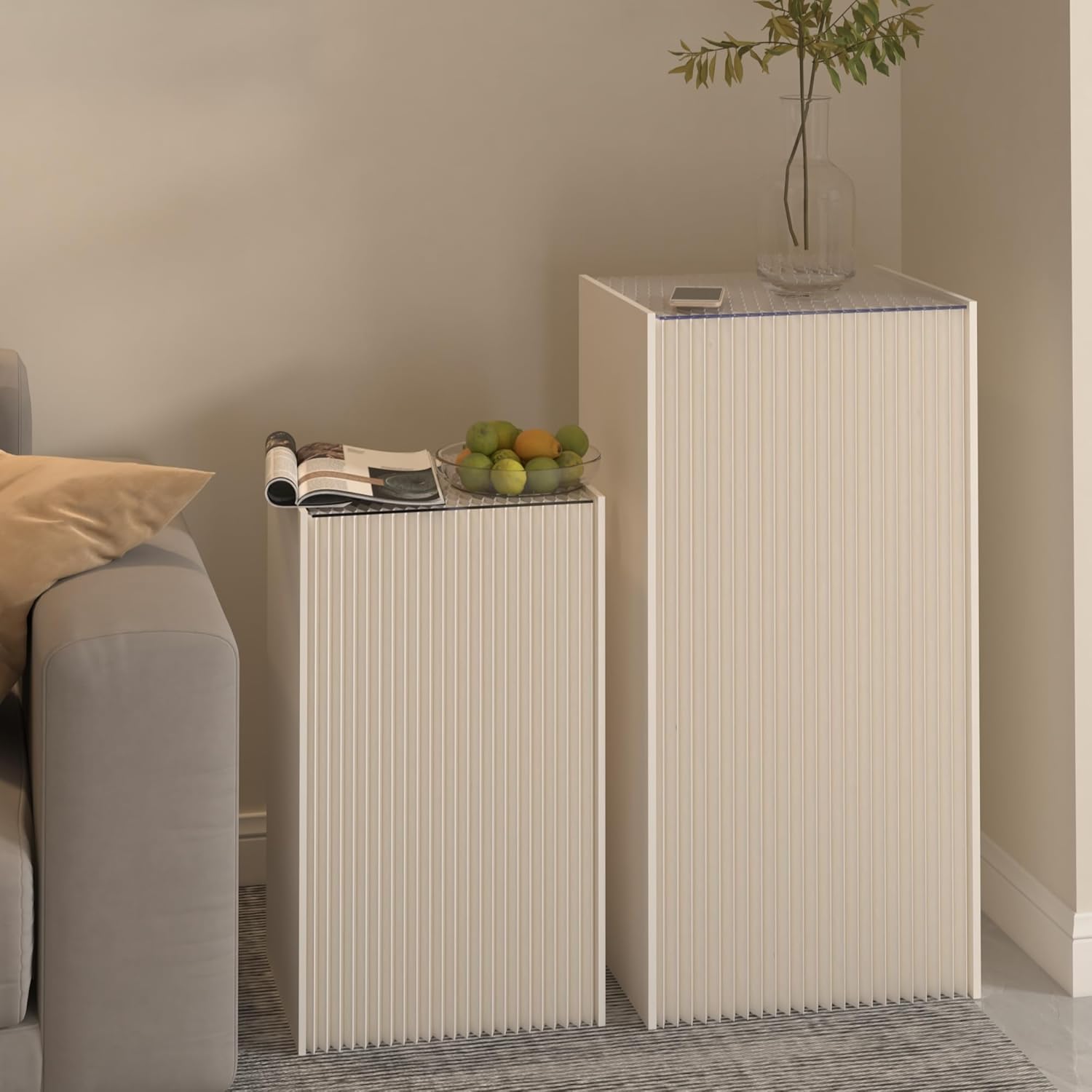 Modern Display Pedestal Set, White Ribbed Design, Versatile Retail Store and Home Decor Stands (H78xW40cm)