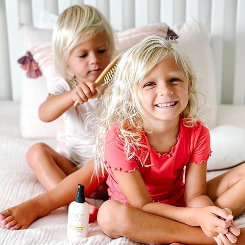 Miniatura 3 de Zoey Naturals - Spray desenredante de cabello de vainilla y pomelo para niños, hidrata el cuero cabelludo y combate los enredos y el cabello seco,