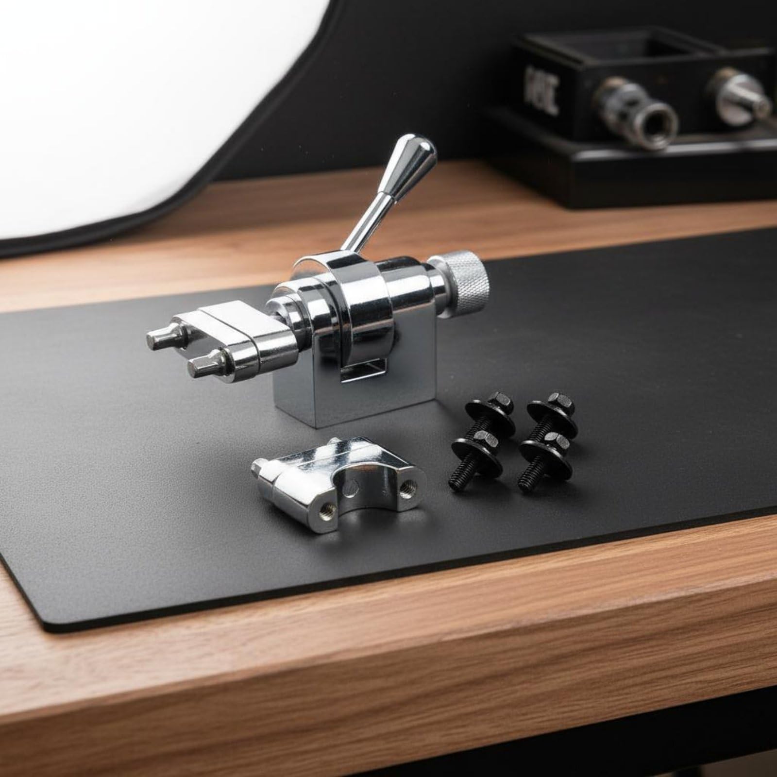Drum Hardware Adjuster Regolatore Cordiera Snare Strainer Meccanismo Regolazione Tensione in Lega di Zinco per Batteria Adatto a Studenti Musicisti Spettacoli Registrazioni, Argento
