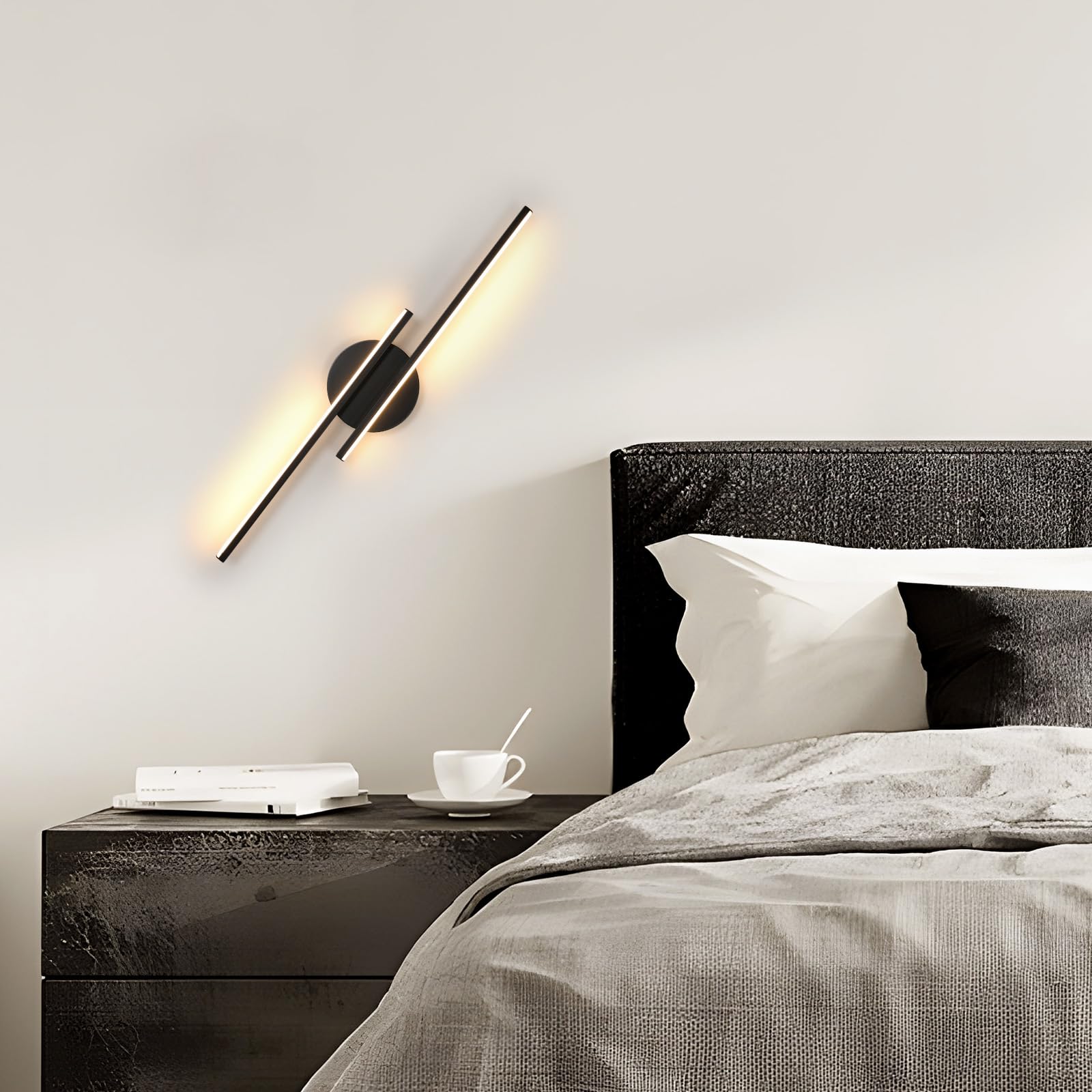 Applique da Parete Interno Moderno Nero, 24W 2700LM Lampada da Parete LED 60CM, Applique Camera da Letto LED in Alluminio per Soggiorno Scale Corridoio, Luce Calda 3000K
