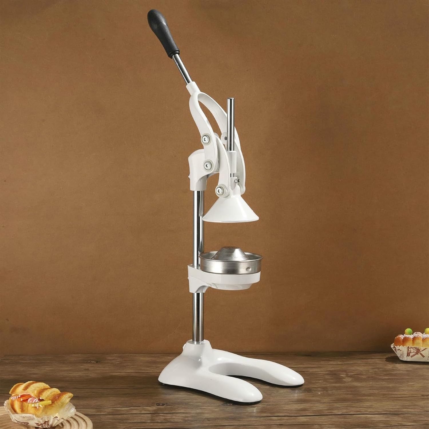 Hand Press Juicer Machine, Cast Iron Citrus Juicer With Filter Plate & Handle, Manual Lever Design and Removable Filter Plate, Efficient Juice and No Electricity Required, for Oranges, Lemons~/