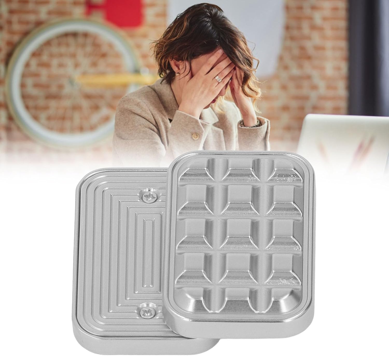 VBESTLIFE Metal Magnetic Haptic Slider Toy, Relieves Stress & Anxiety, Quit Nail Biting, Portable, Suitable for Home Office Travel (Silver)