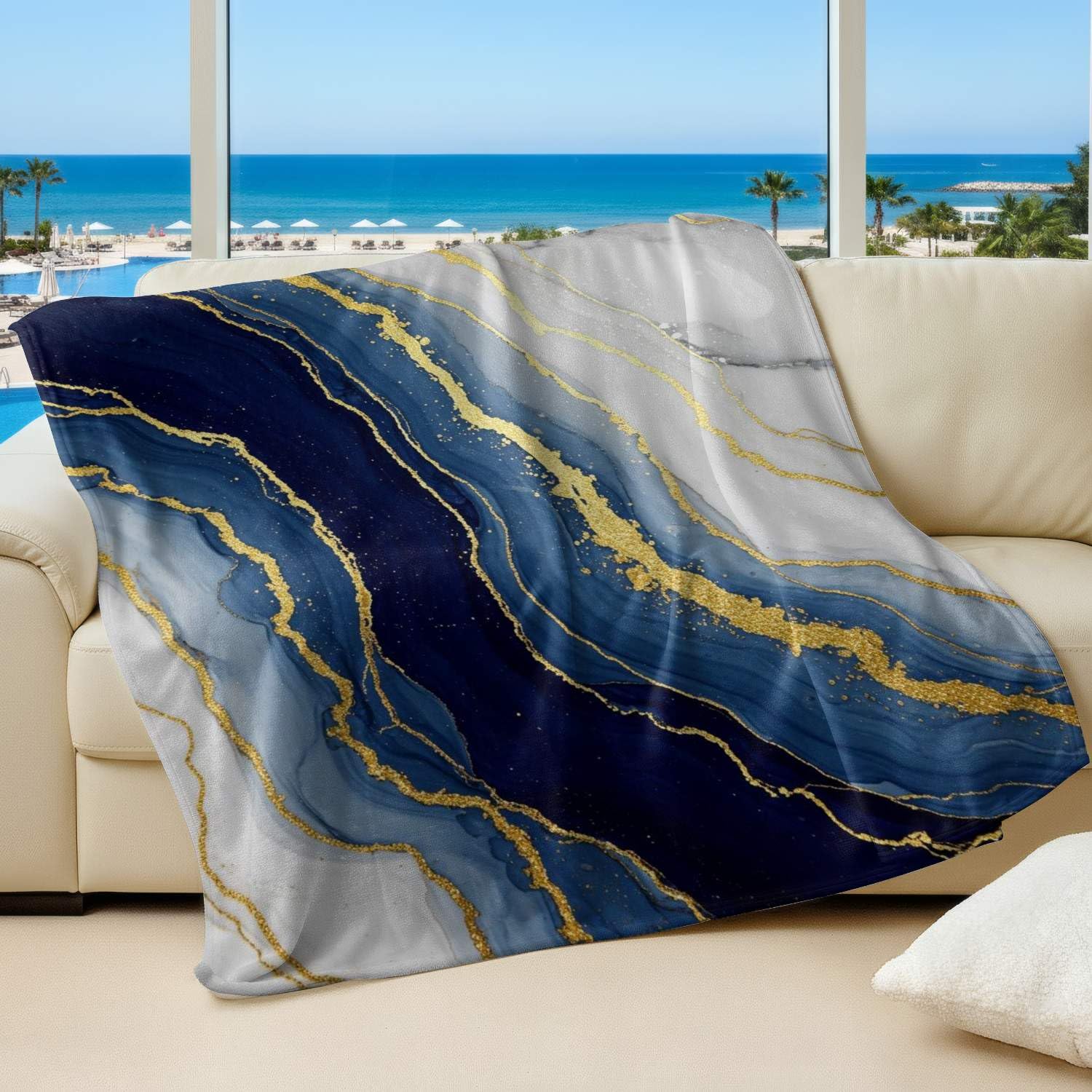Couverture marbre doré fluide pour réveiller une décoration de salon
