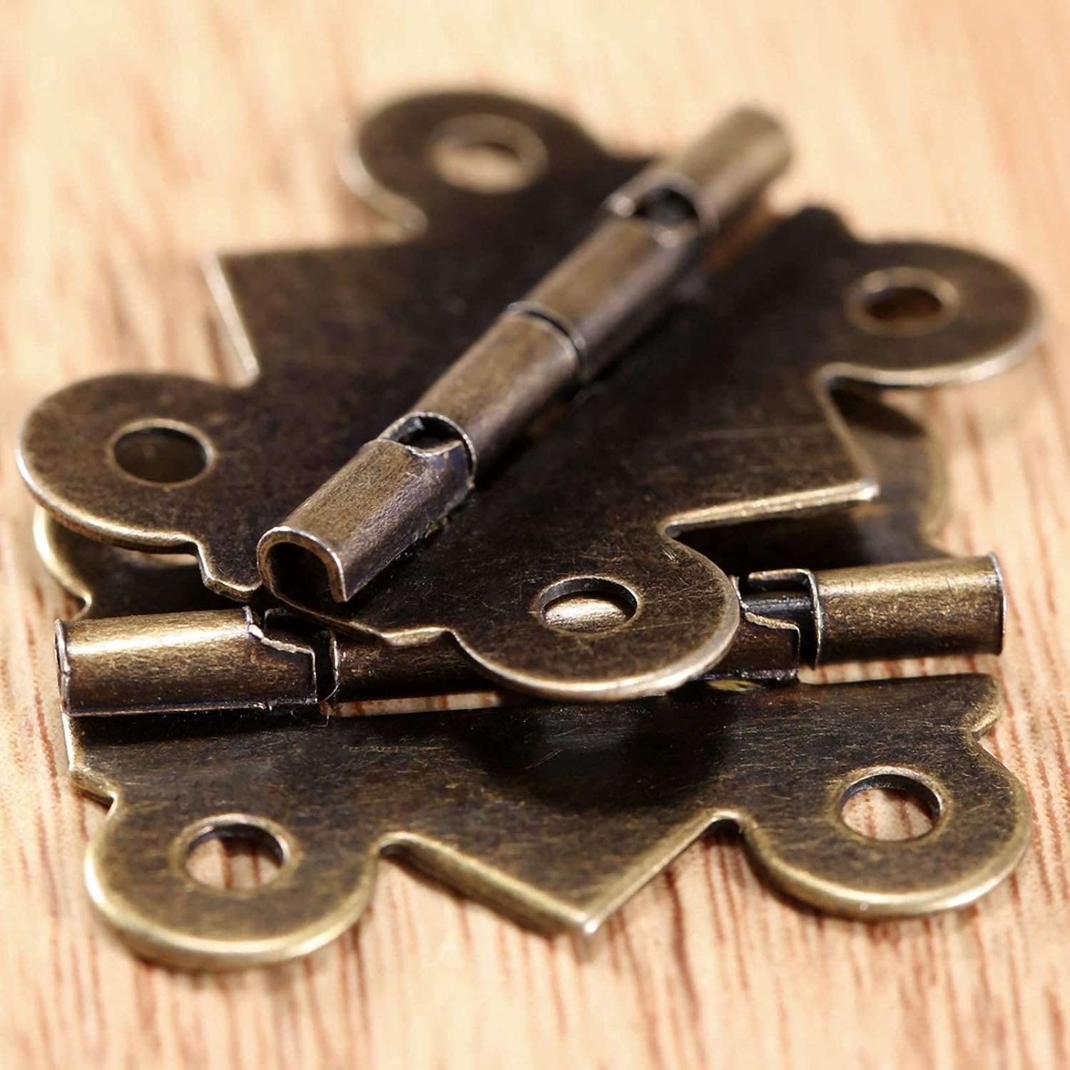 20 Pcs Hinges with Screws Butt Iron Hinge Antique Bronze Vintage Wooden Jewelry Box Wine Case 25 * 20mm