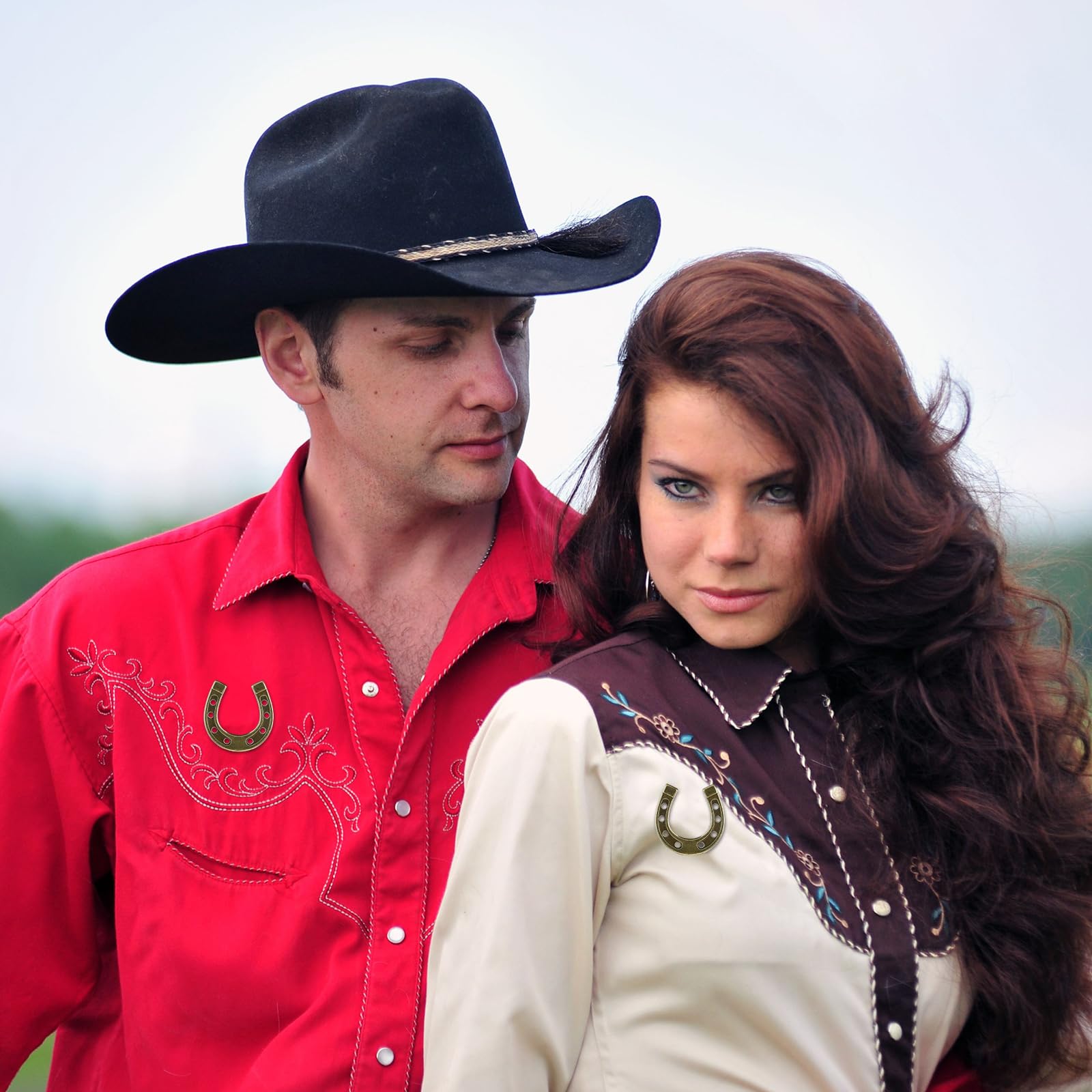 Yinkin 50 spille a ferro di cavallo per cowboy occidentale cowgirl uomini donne metallo spilla da bavero a ferro di cavallo bomboniere per borsa cappello regali sfuso