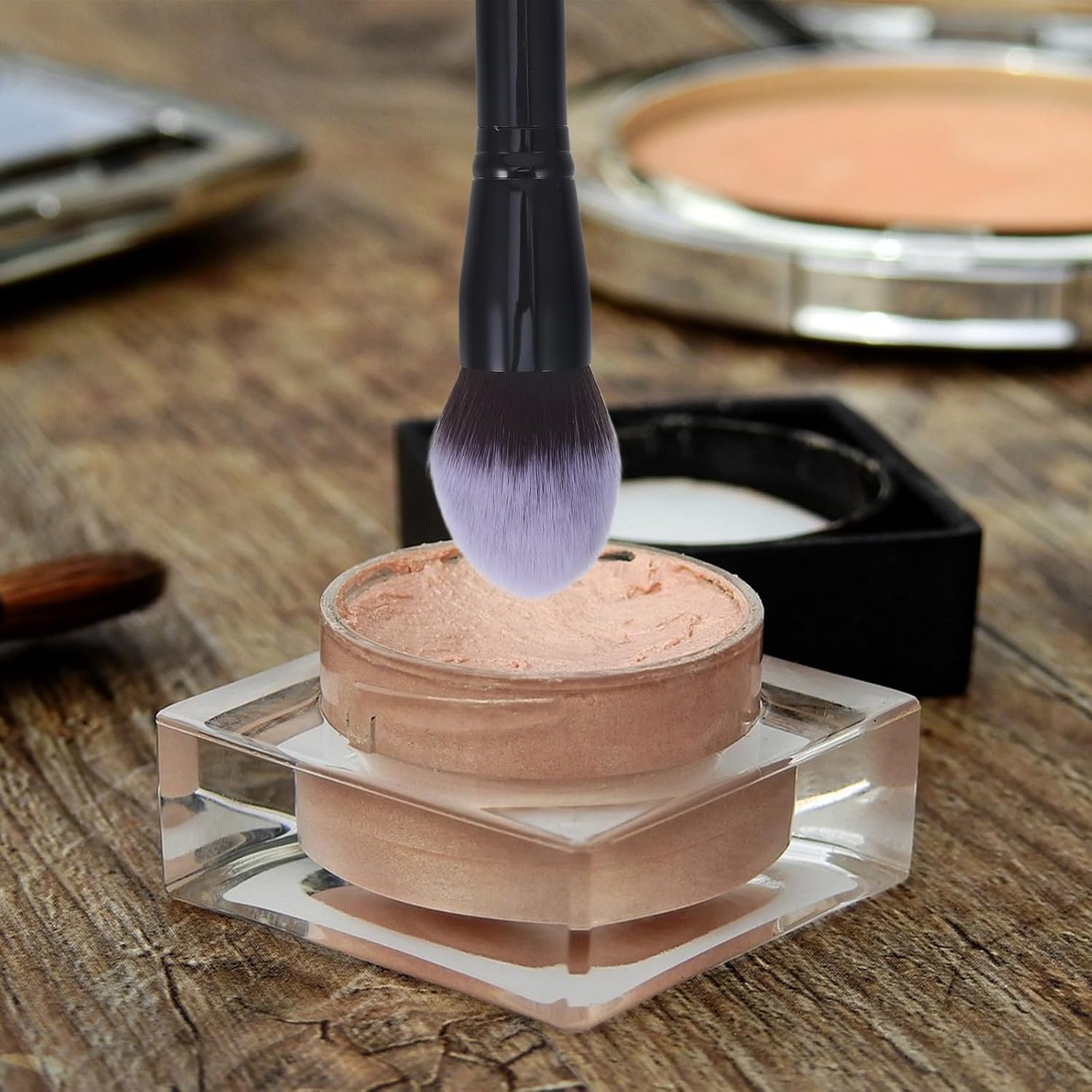 Compact Dark Cat Paw Blush Brush Powder Brush for Loose Powder Makeup for Women Face Blending and Cheeks